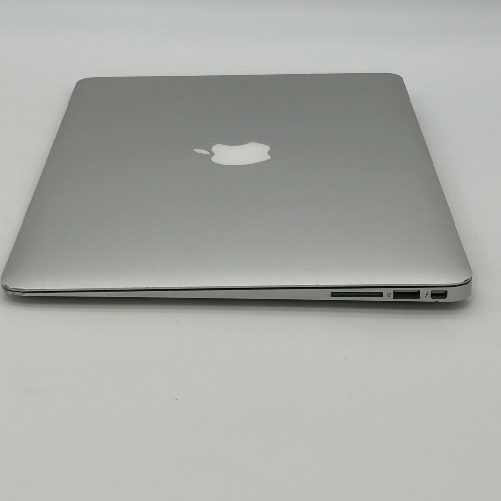 Apple MacBook Air 13 A1466 | 1.8GHz i5 | 8GB | 128GB | Only 31 Battery Cycles