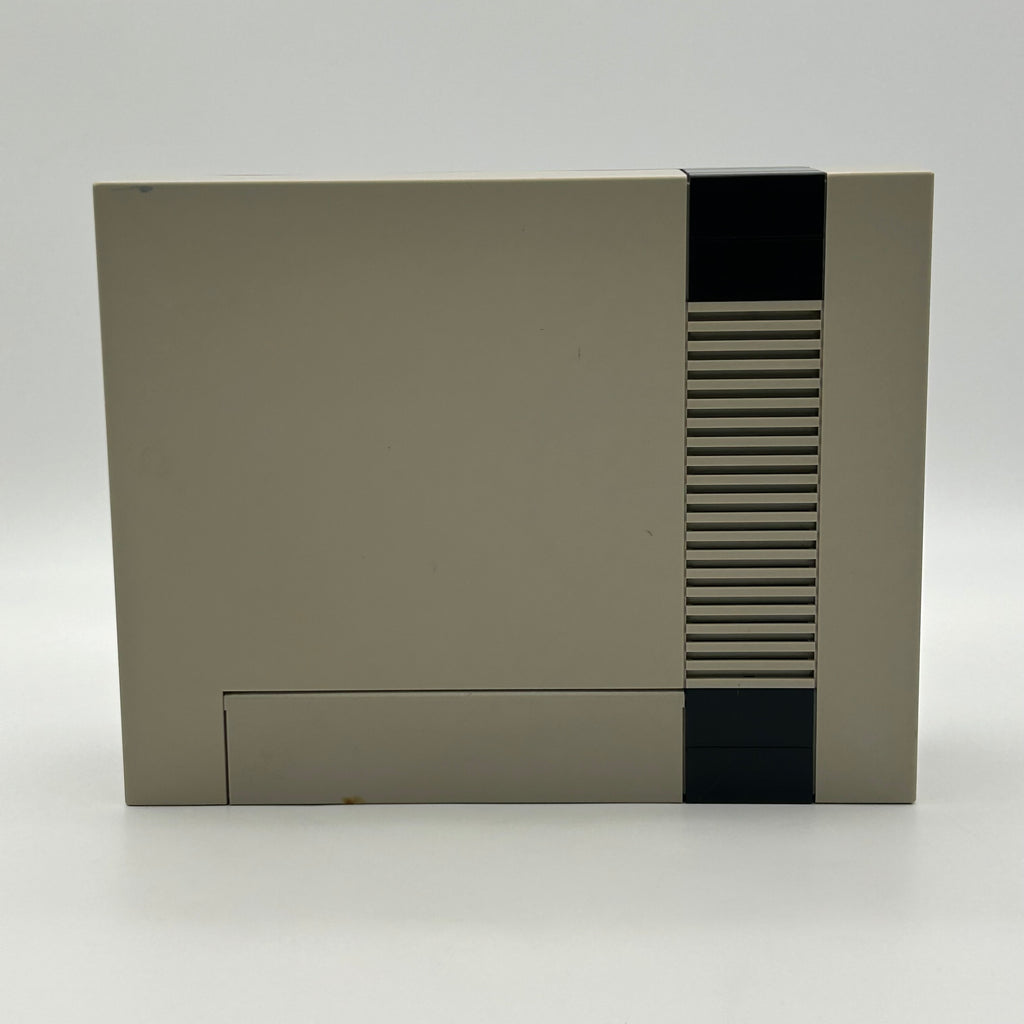 Retro Nintendo NES-001 Console System Bundle 2 Controllers Cables Blinking Light - Untested