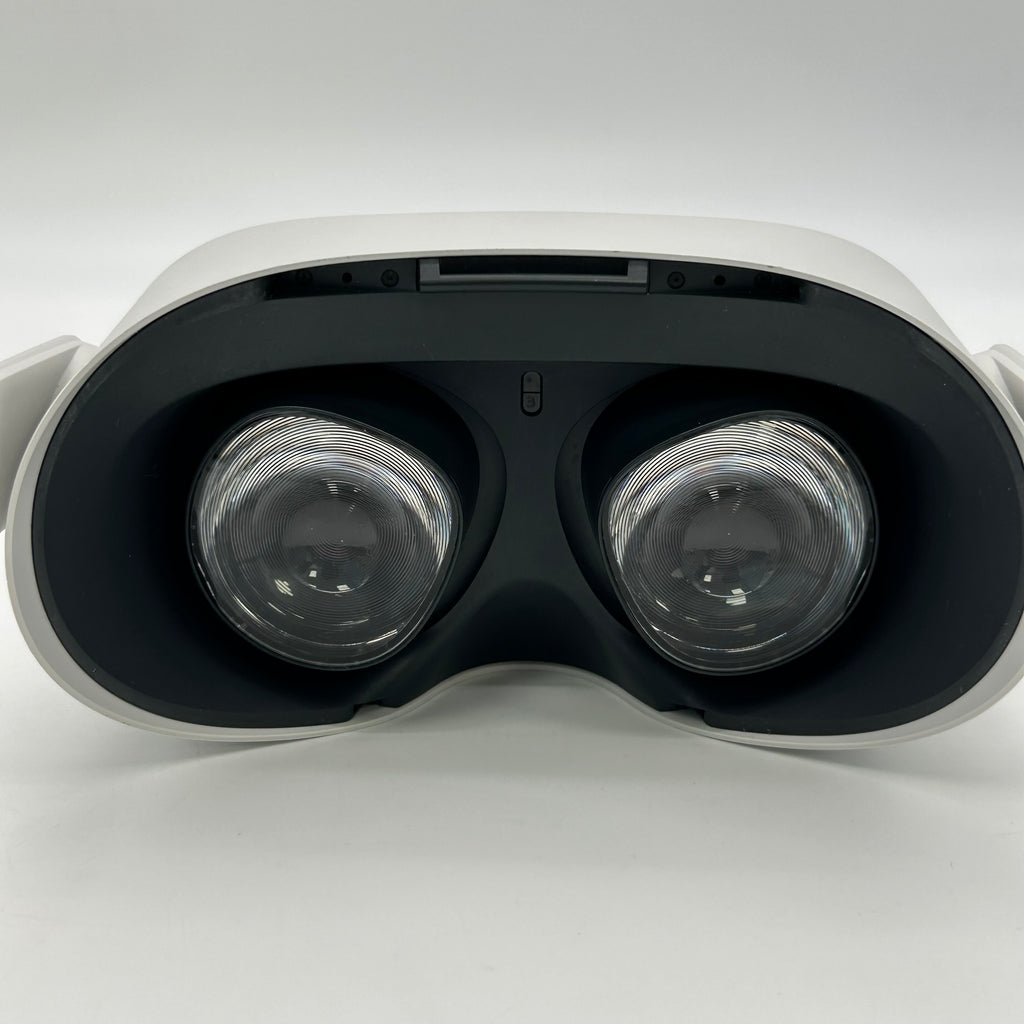 Meta Oculus Quest 2 128GB VR Headset with Controllers - White