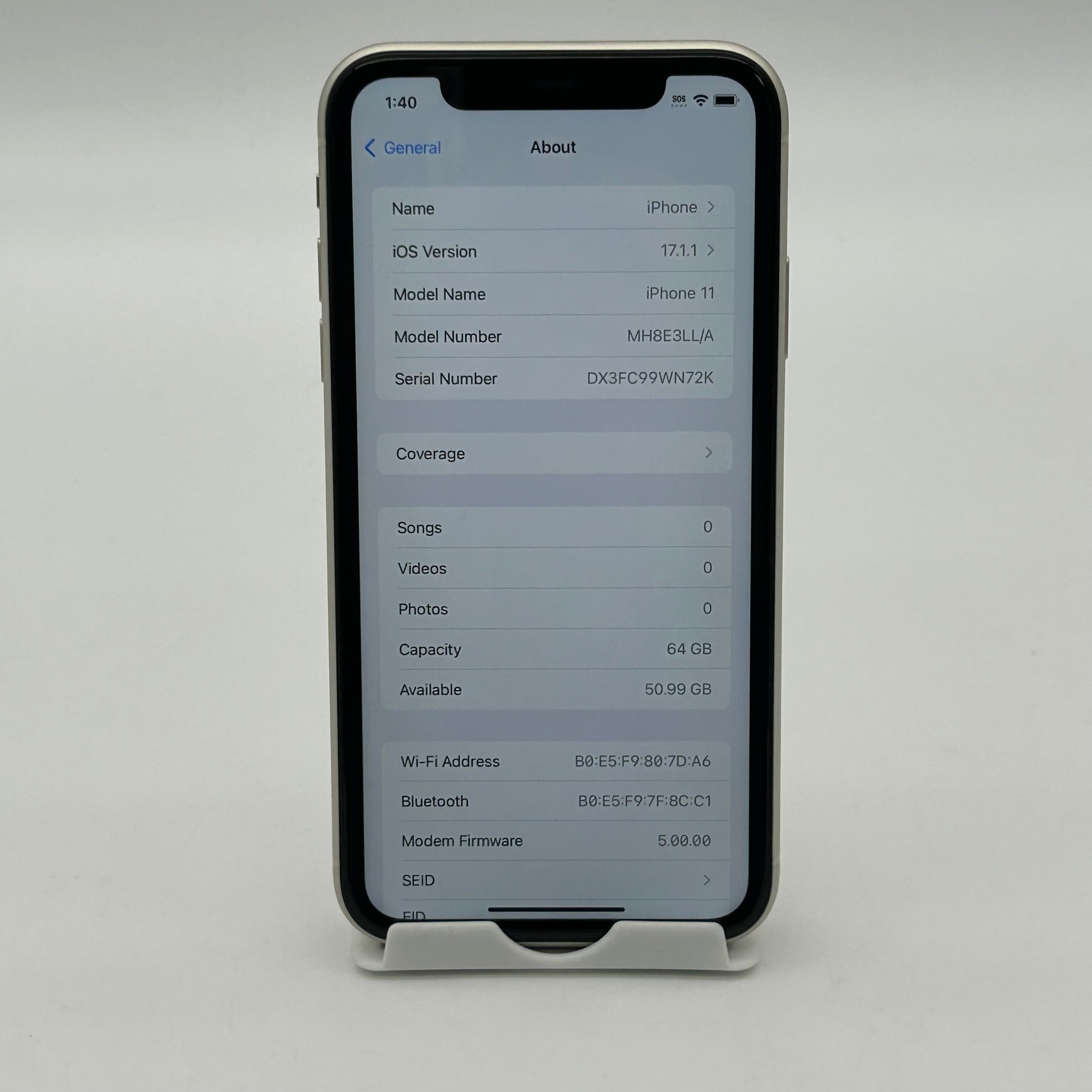 Apple iPhone 11 - 64GB - White (AT&T) MH8E3LL/A 81% BH