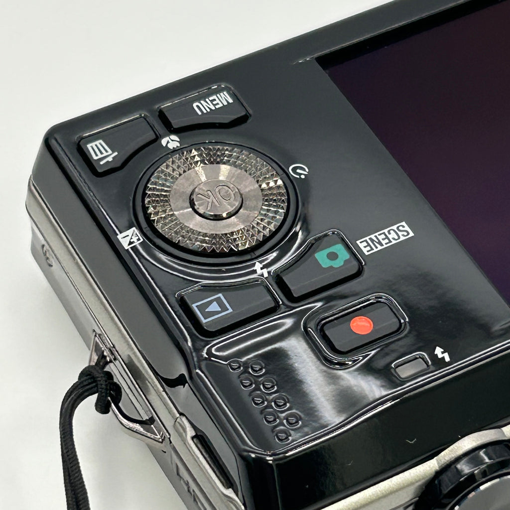Nikon COOLPIX S6000 14.2MP Digital Camera Bronze - Bundle With Box & Case - VGC