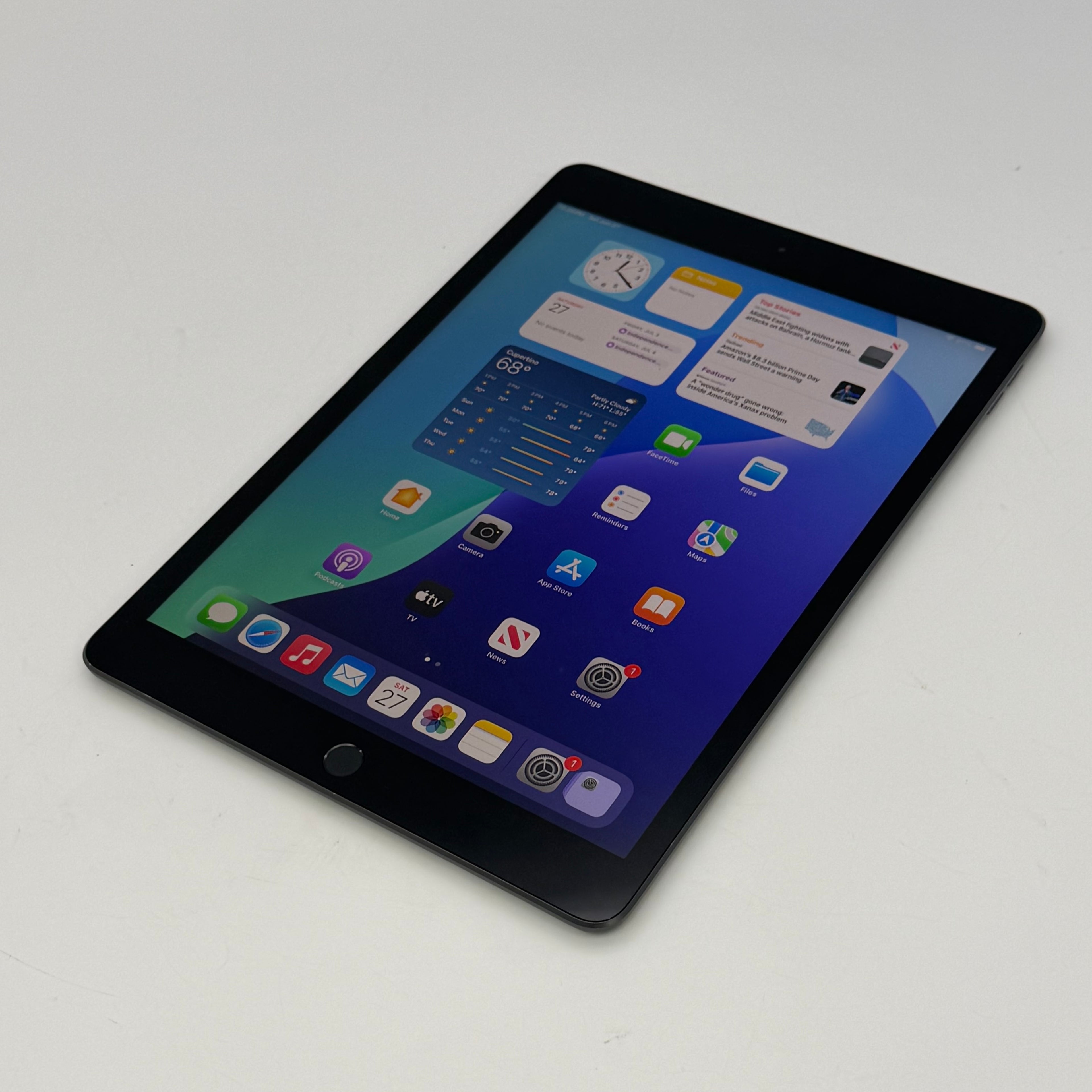 Apple iPad 8th Gen 2020 (Wi-Fi) 32GB Space Gray