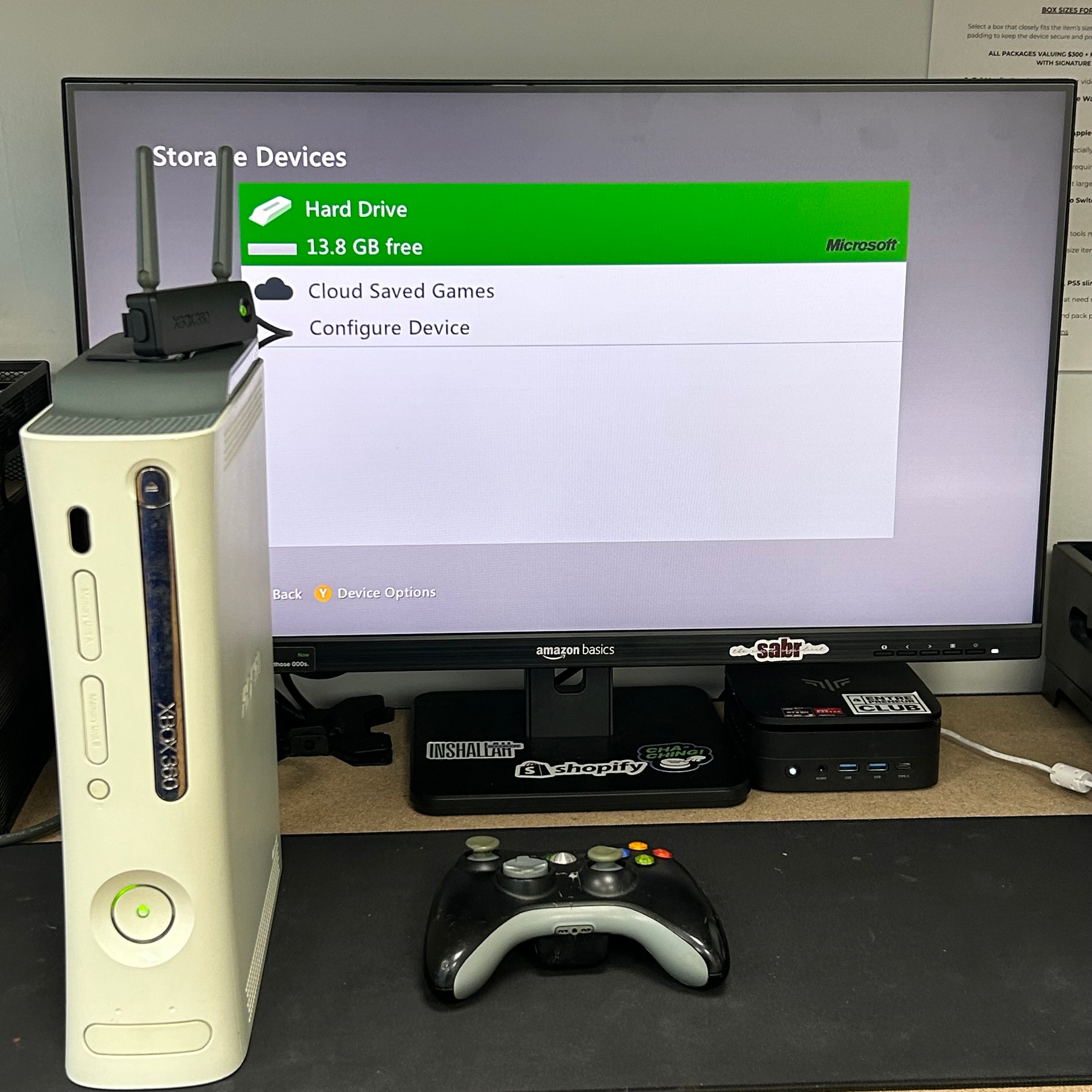 Microsoft Xbox 360 Console Bundle White 20GB Bundle - FOR PARTS/REPAIRS