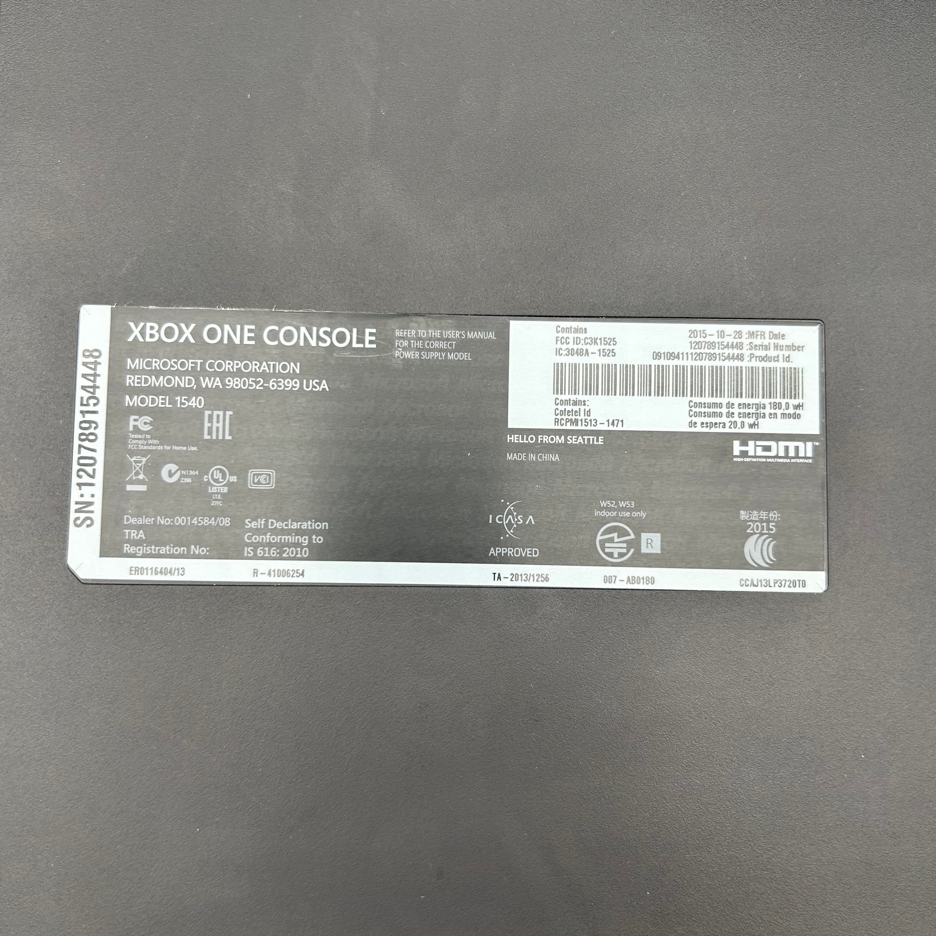 Microsoft Xbox One (1540) 2013 1TB Console Bundle: 3 Games and Controller