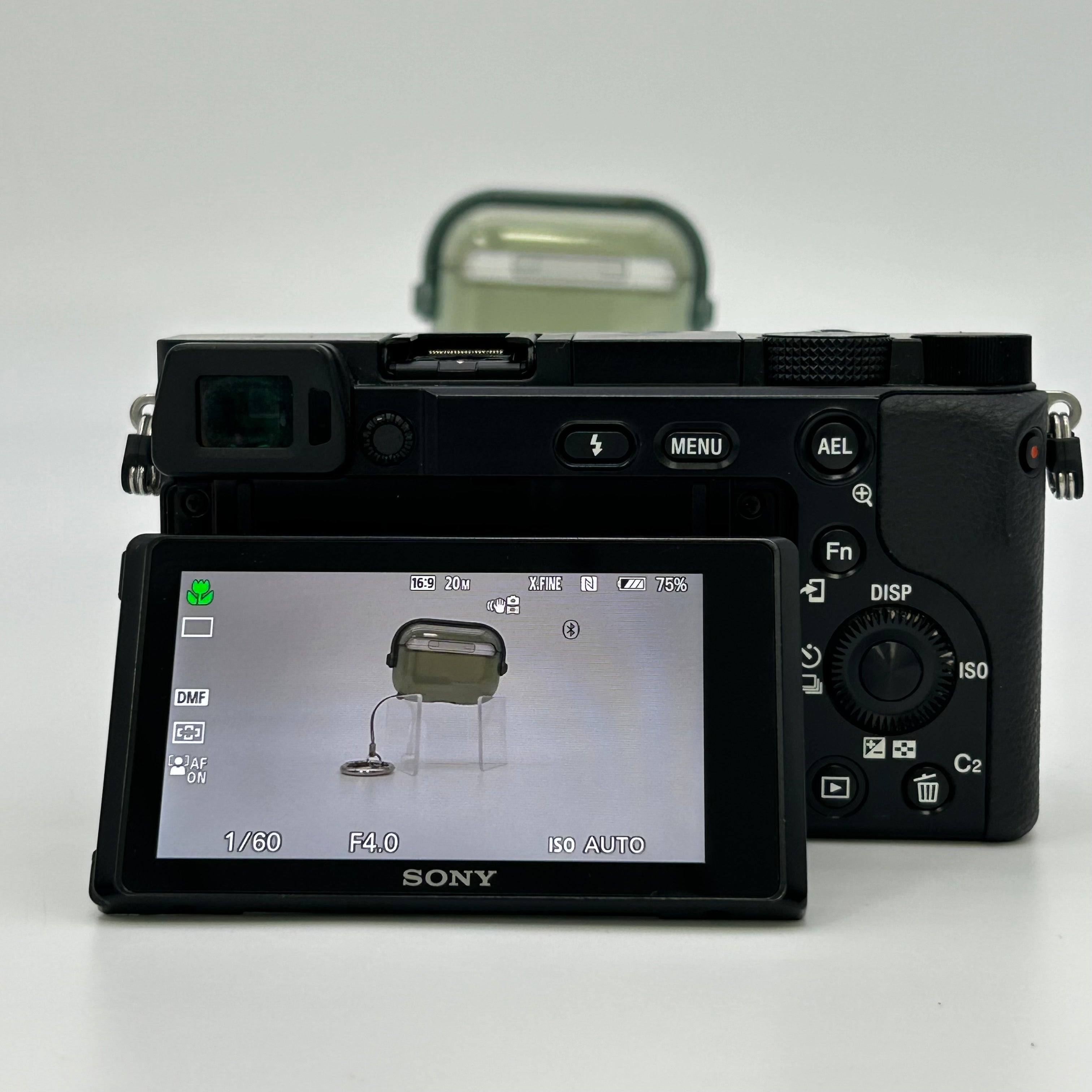 Sony Alpha A6100 APS-C Mirrorless Interchangeable-Lens Camera with 16-50mm - Black - Used