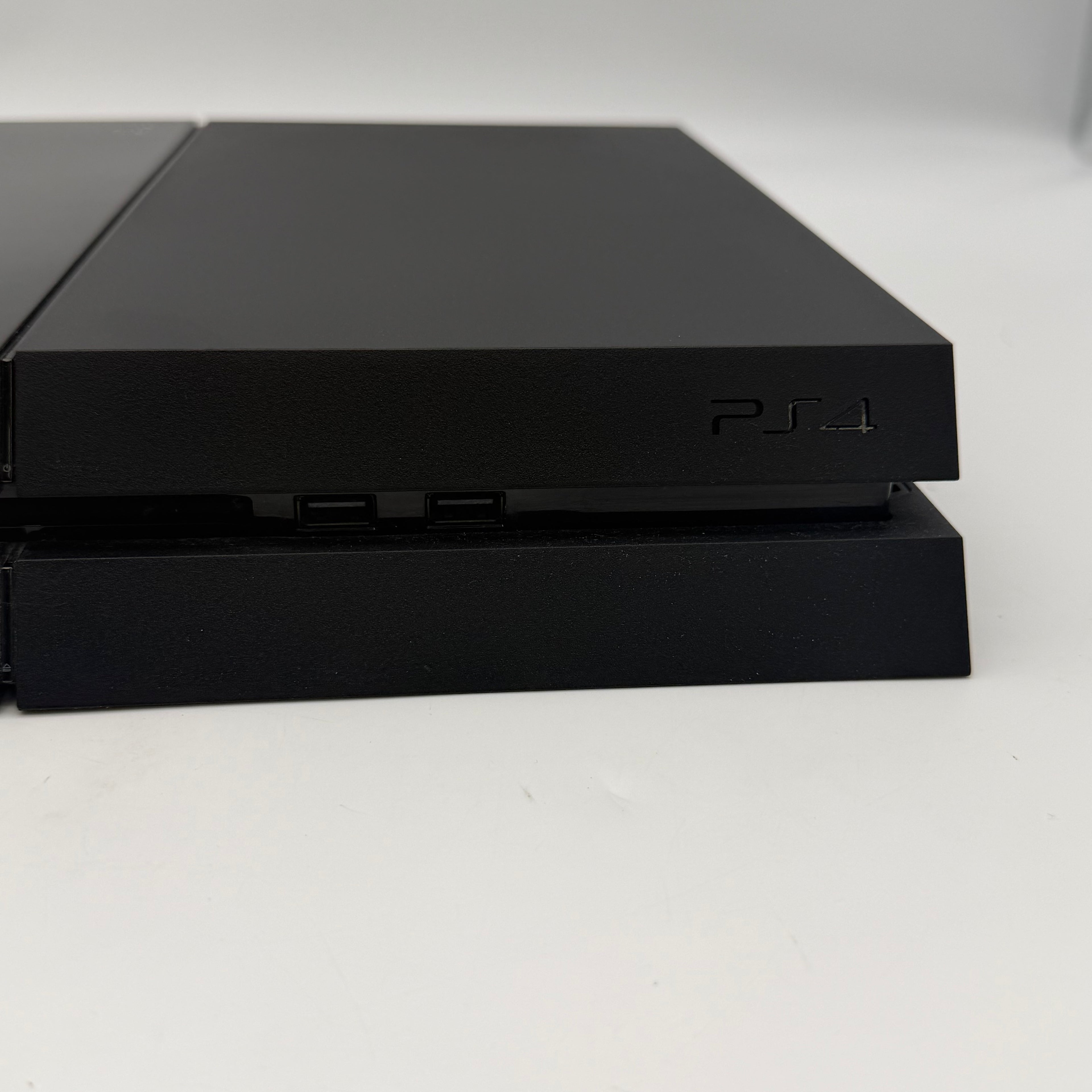 Sony PlayStation 4 CUH-1001A 2TB Black Console Bundle