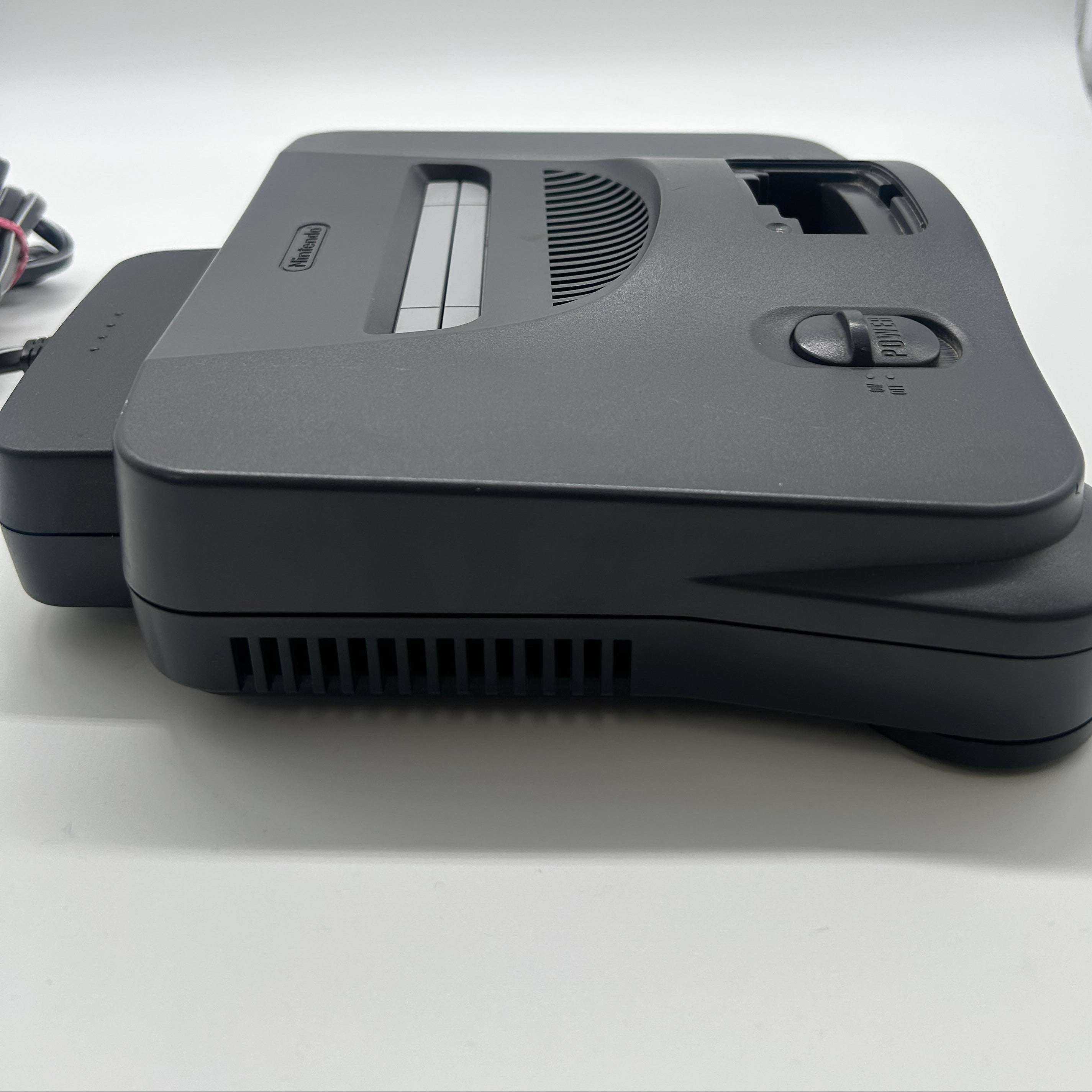 Nintendo 64 Console (N64) 1996 Black - 1 Controller - Used