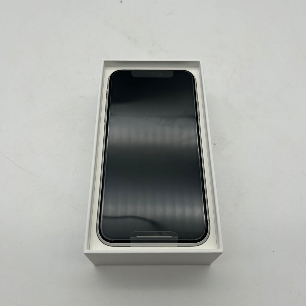 Unlocked Apple iPhone XR 64GB White Cellular A1984 - Parts Only