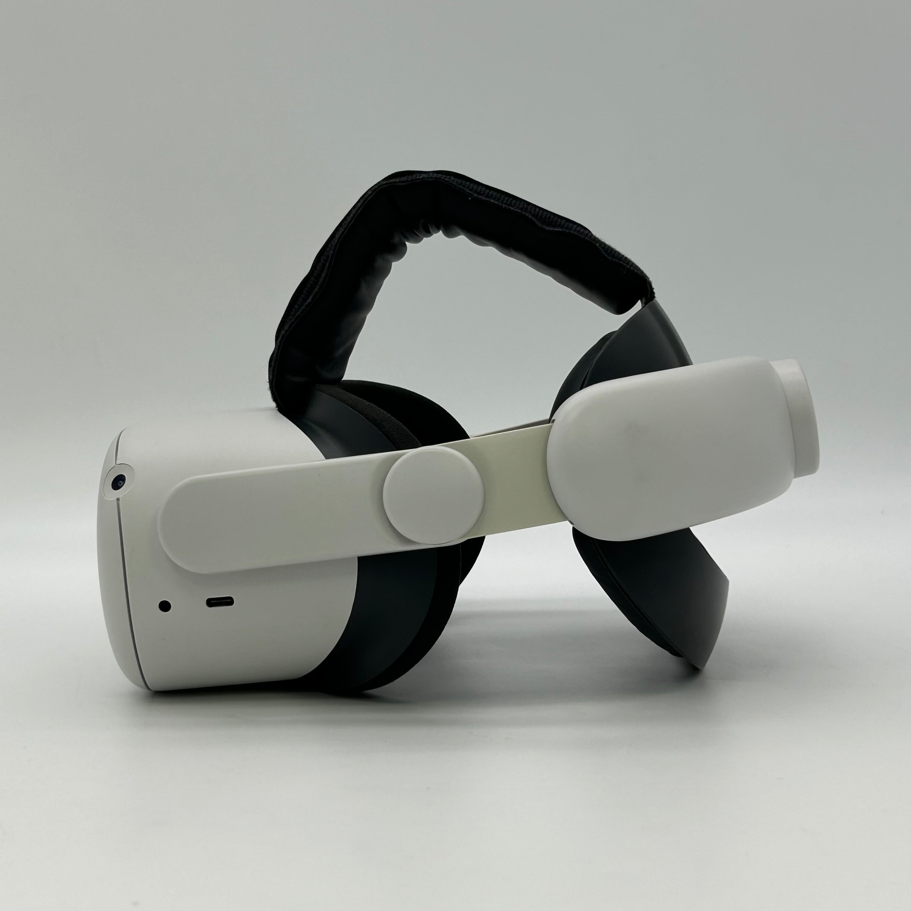 Meta Oculus Quest 2 128GB VR Headset with Controllers - White