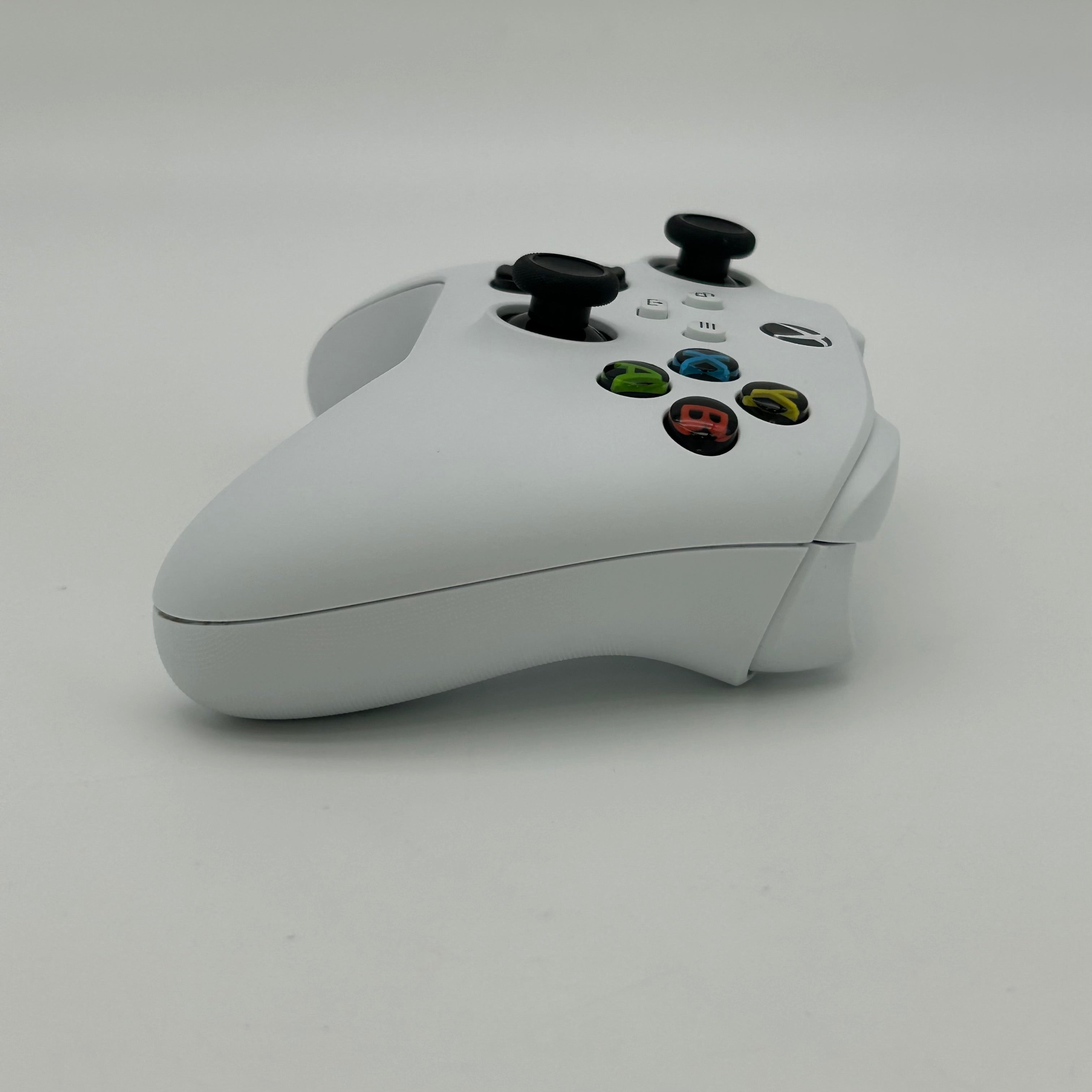 Microsoft Xbox Series X All-Digital 1TB Console Gaming System Robot White 1882 - Used