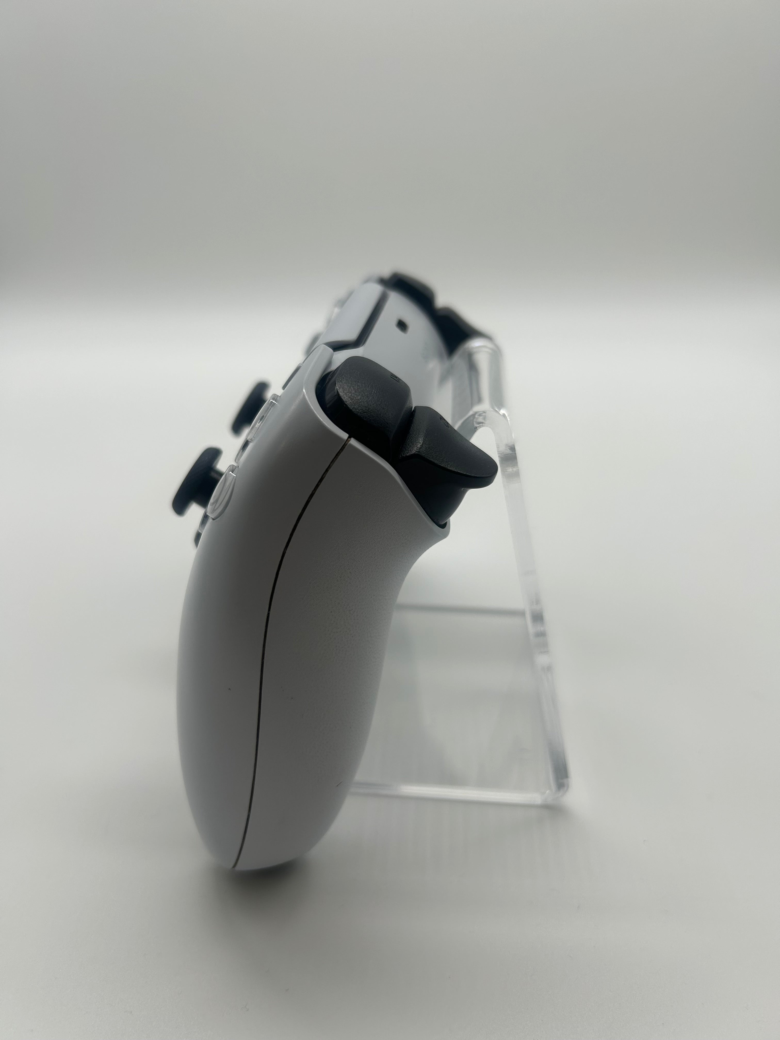 Sony PS5 CFI-ZCT1W White Video Game Controller Used