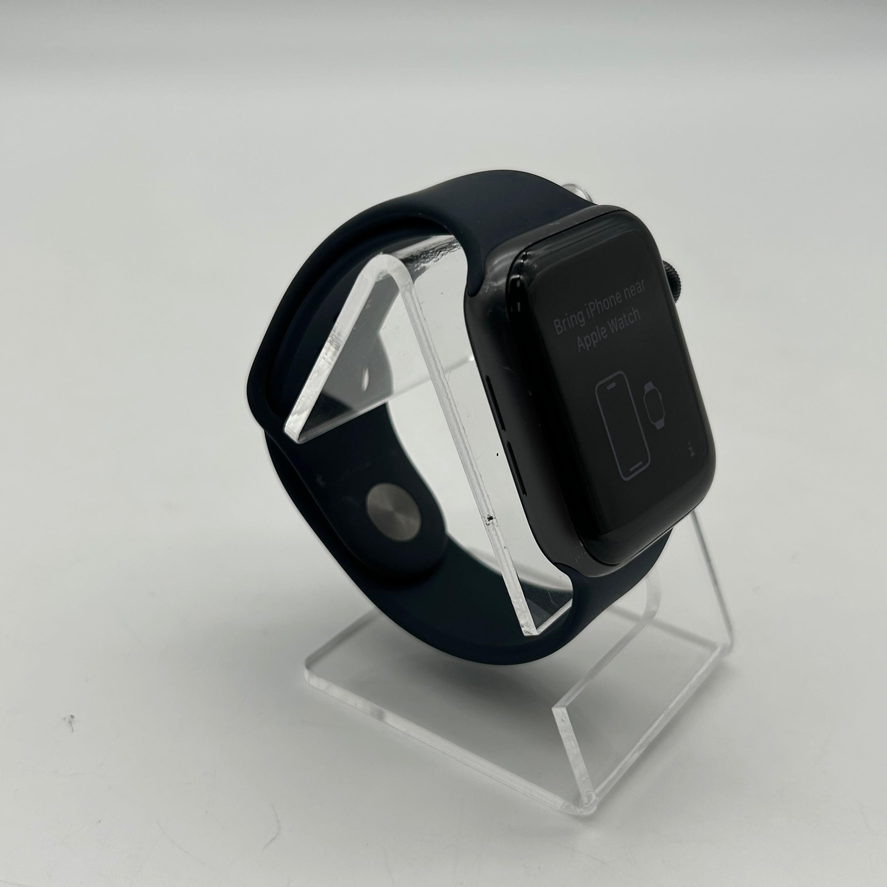 Apple Watch SE (2020) 1st Gen 44mm A2354 (GPS + Cellular) Black & Cable Charger - Open Box