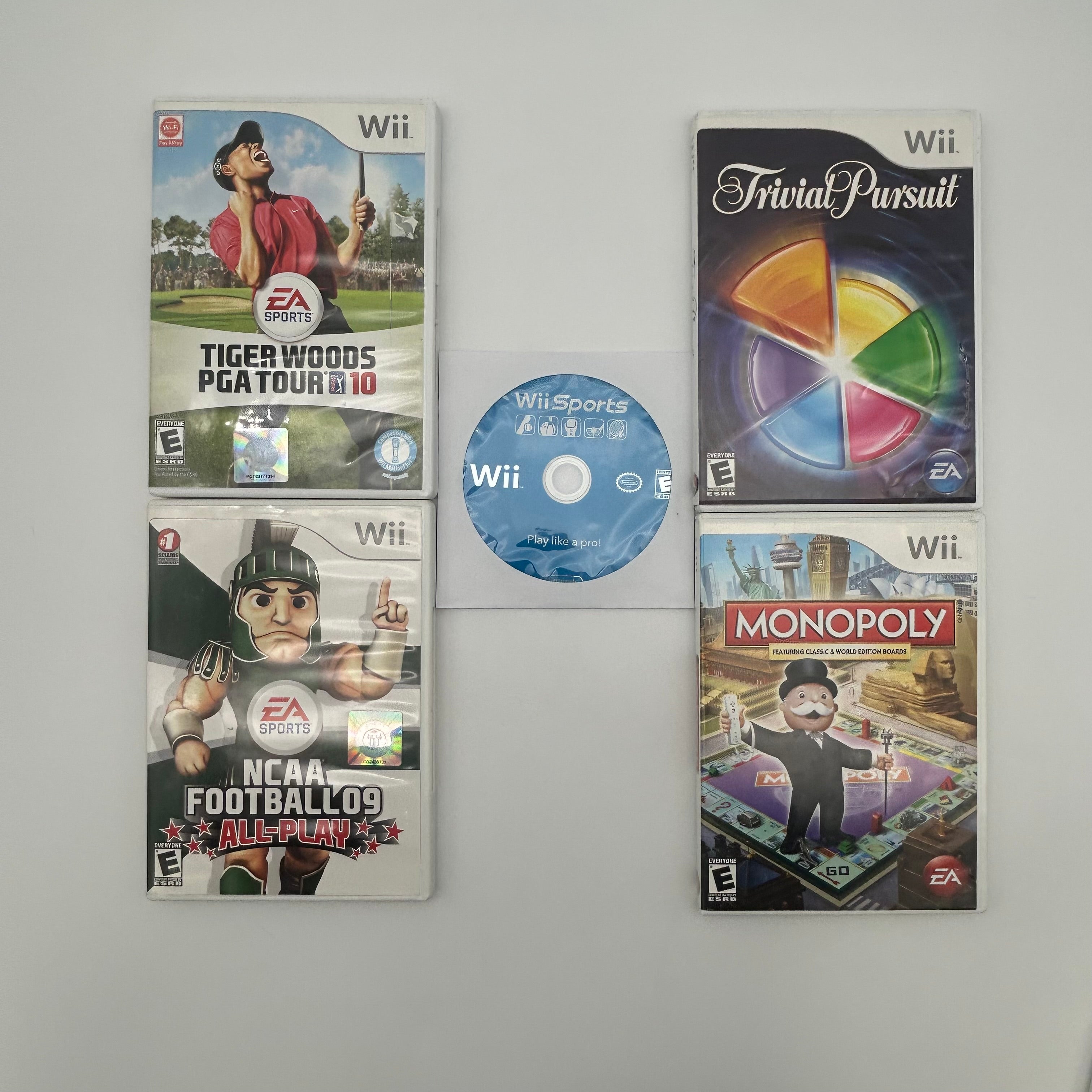 Nintendo Wii RVL-101 Console Bundle Controller Nunchuck Cords Sensor 11 Games