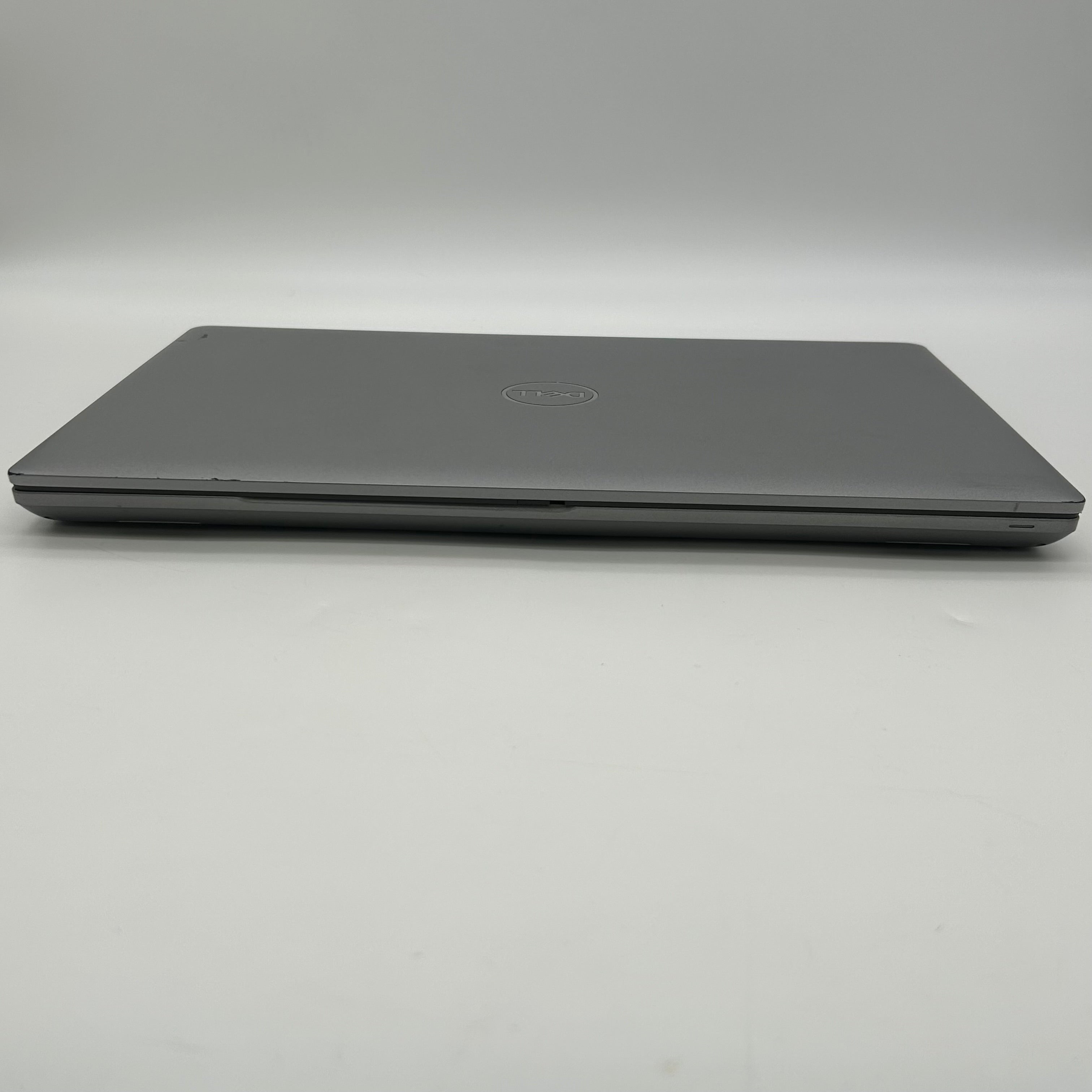 Dell Latitude 5521 15.6-inch i7 vPro 11th Gen 32GB RAM 512GB SSD Laptop