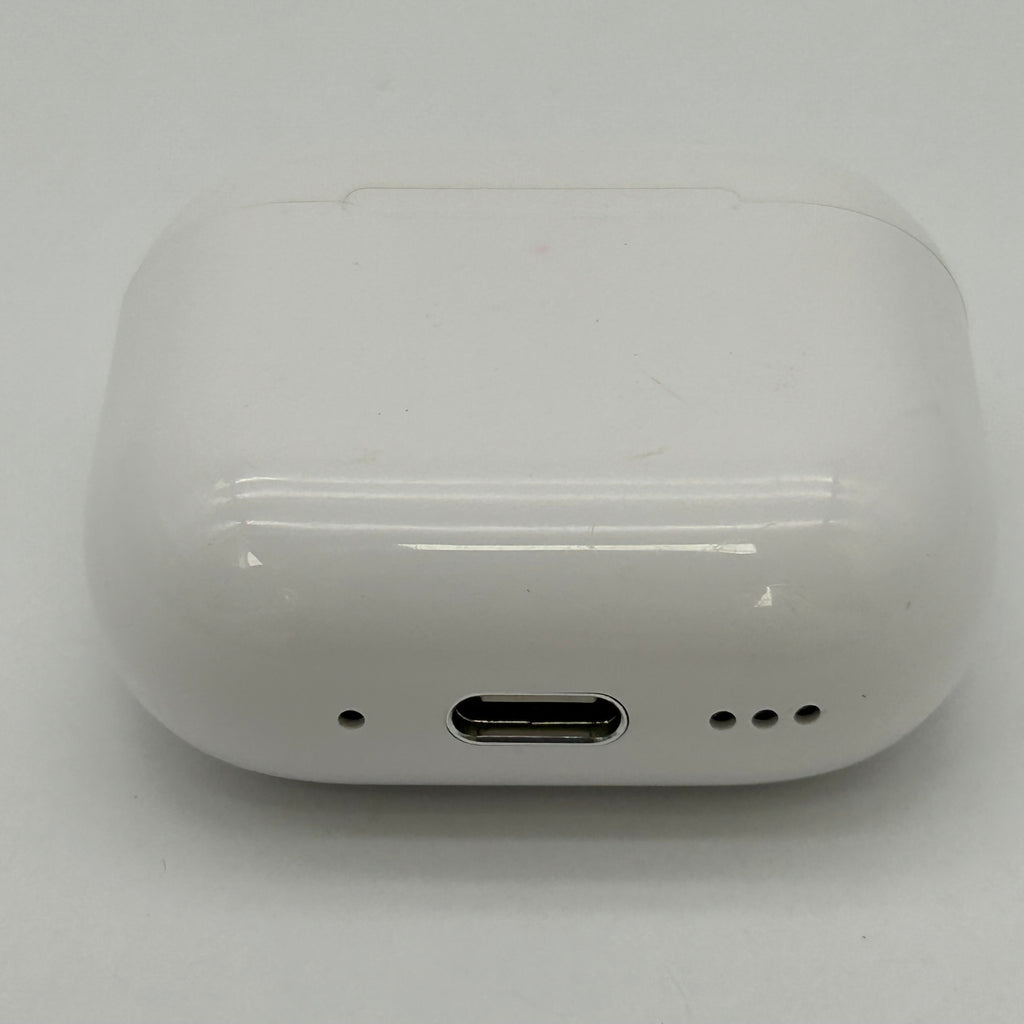 Apple Airpods A3058 with ANC 4th Generation with Charging Case Good Condition - Used