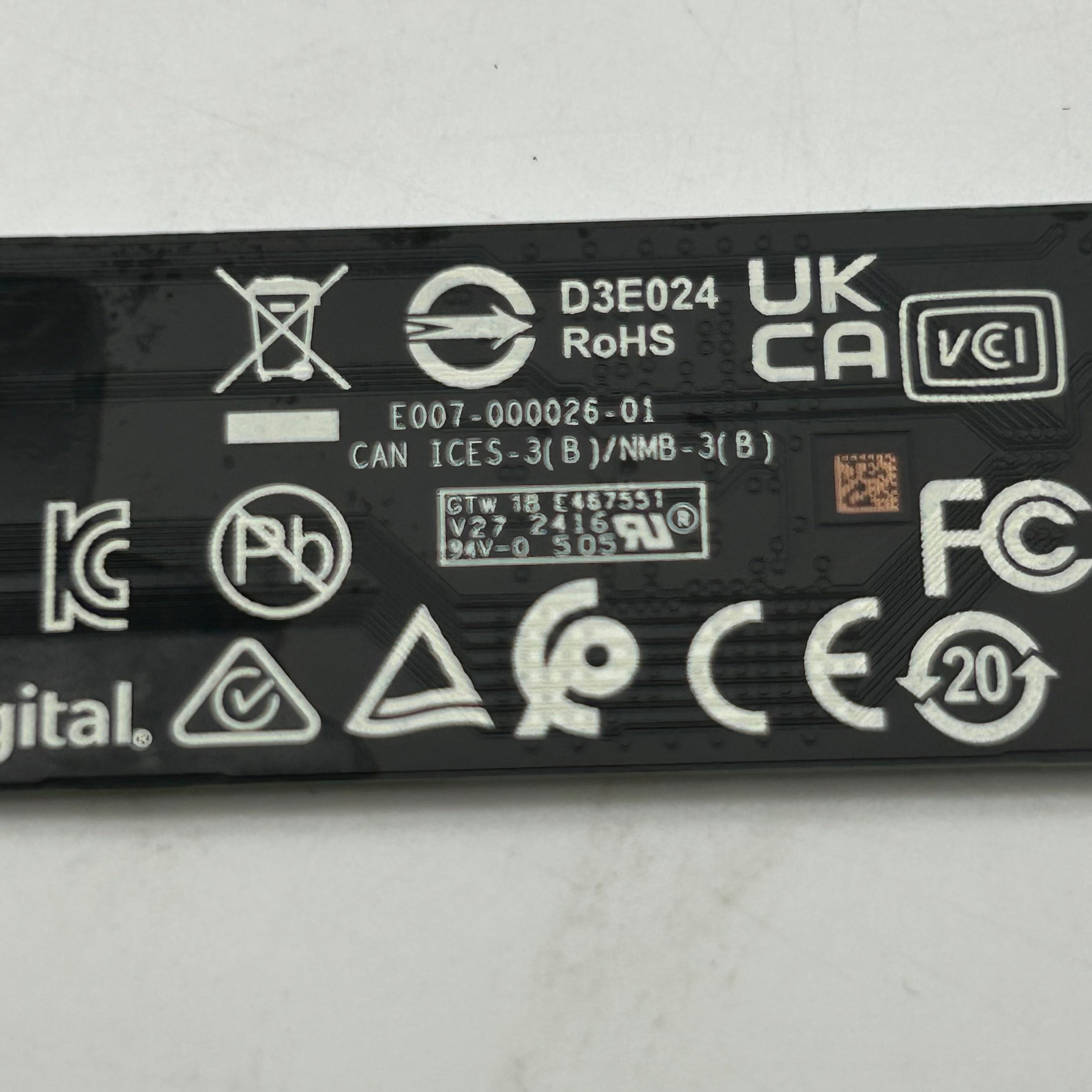 Western Digital WD 2280mm BLACK SN770 1TB M.2 NVMe Gen 4.0 x 4 SSD WDS100T3XQE