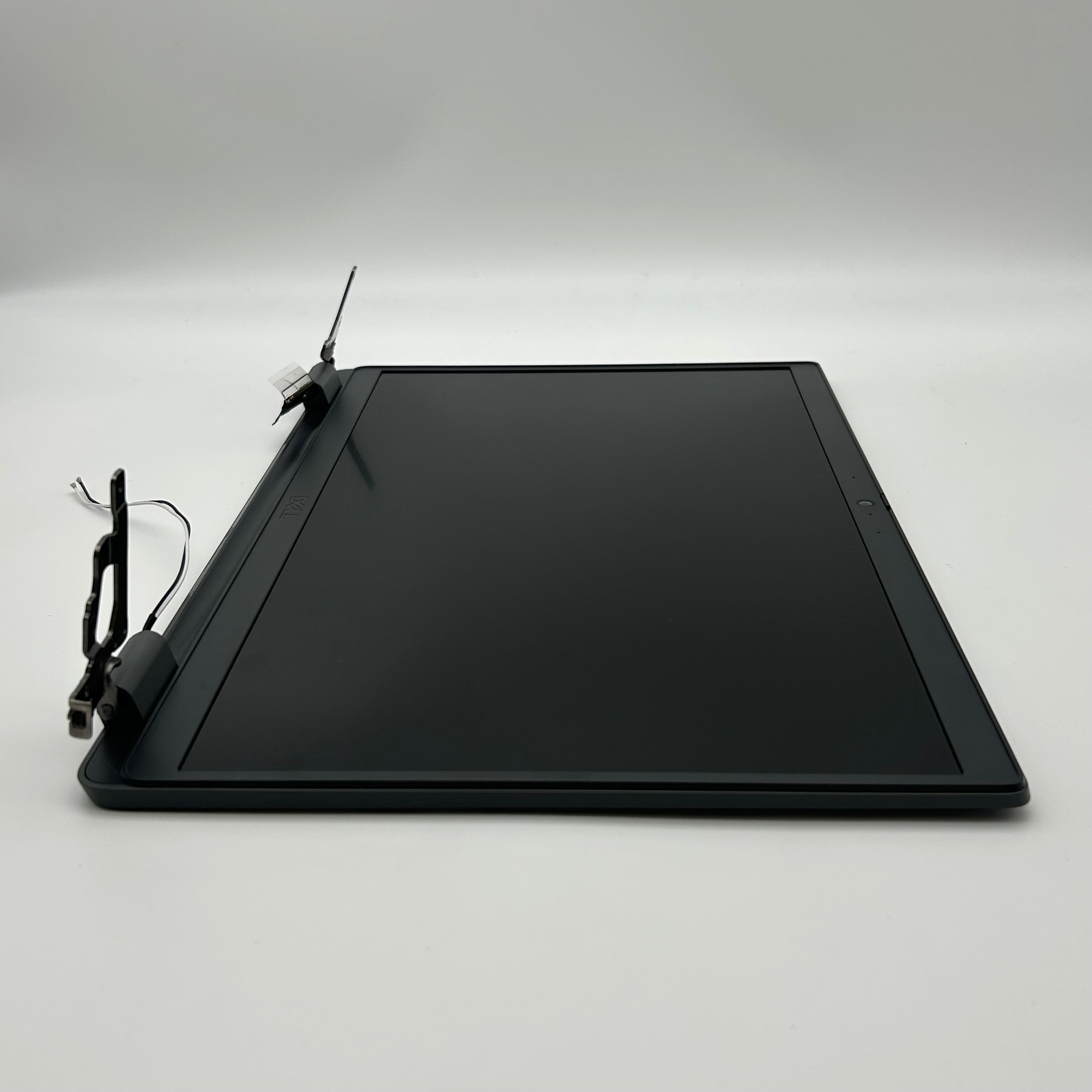 Dell Latitude 3550 Screen Black - Used - Repair Parts