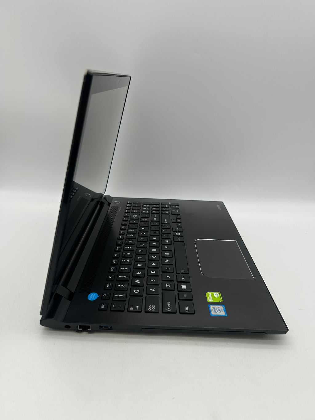 Toshiba Satellite P55t-C5114 15.6-inch Core i5 8GB RAM 1TB HDD GeForce 930M Touchscreen Laptop