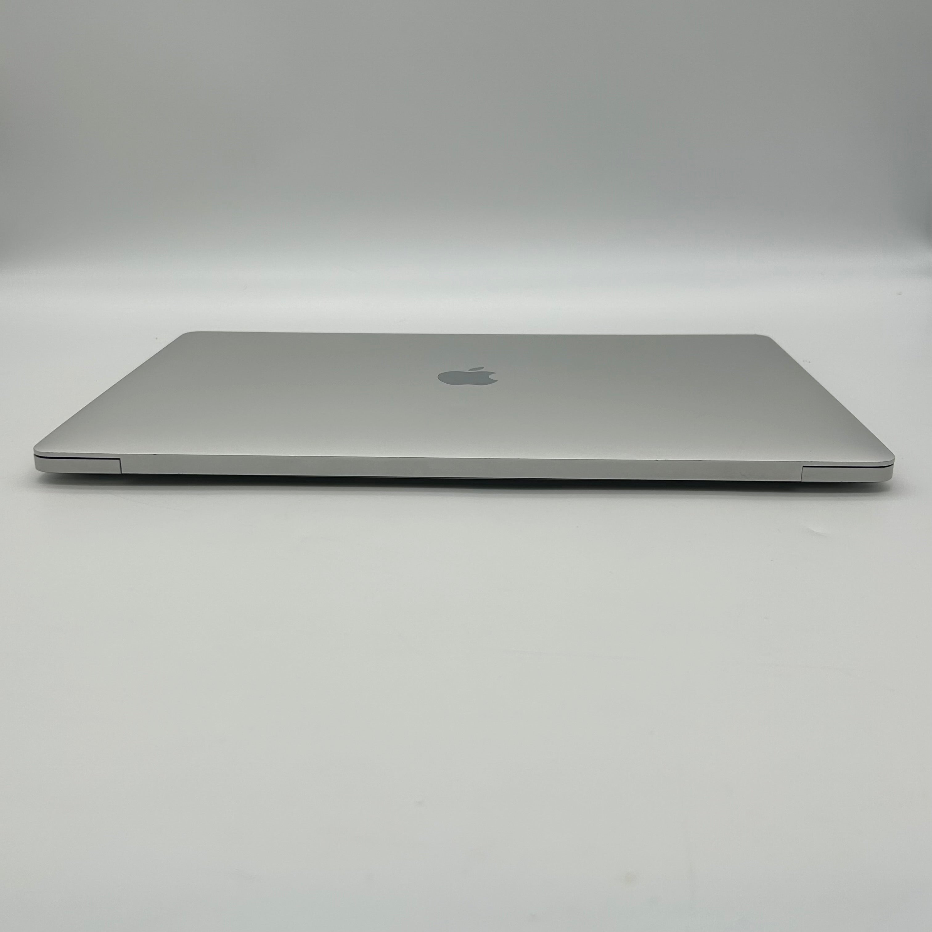 2020 Apple MacBook Pro 16" A2141 Core i7 16GB RAM 512GB SSD - *READ*