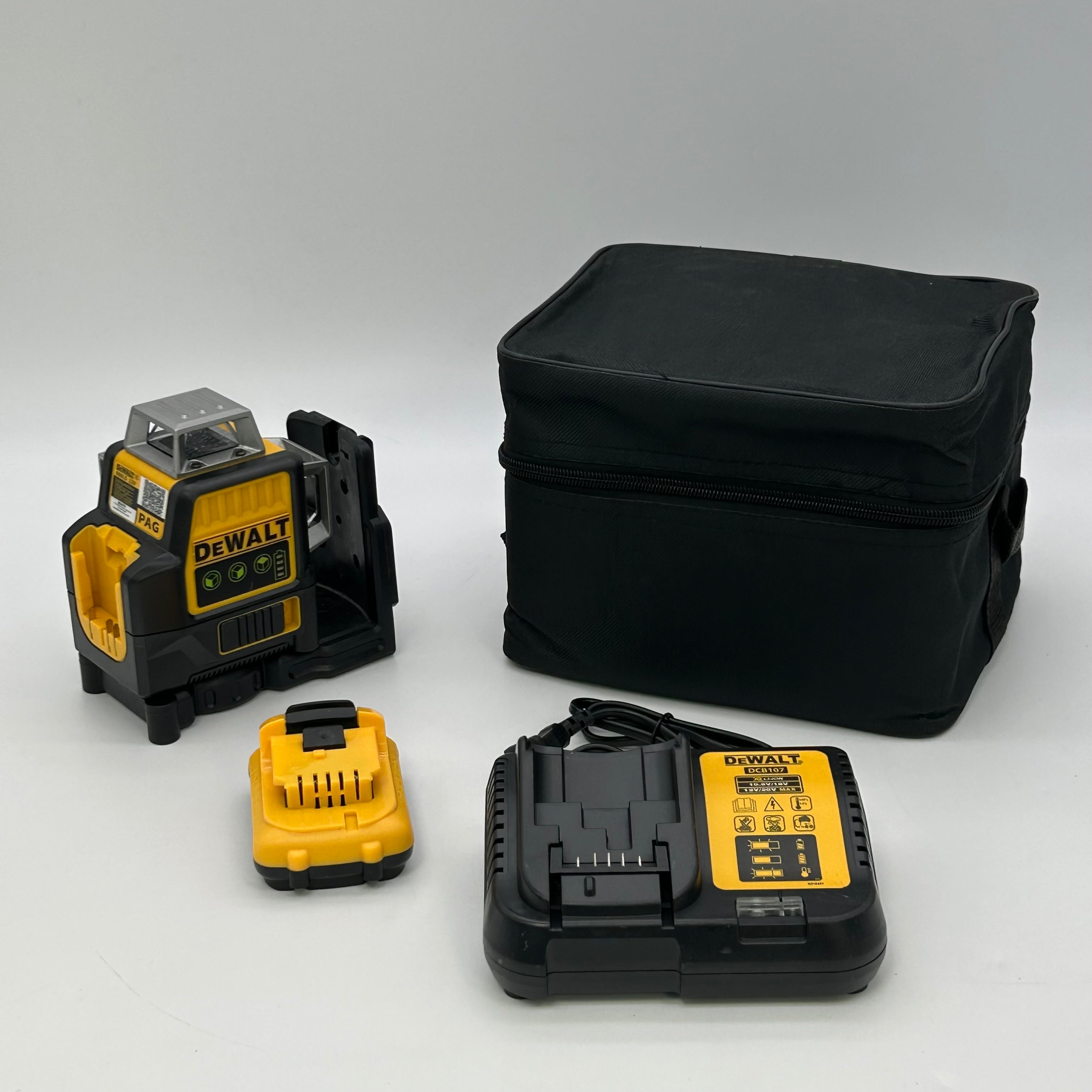 DeWALT DW089LG 12V 3x360 Green Line Laser Level Kit w/ Battery & Charger