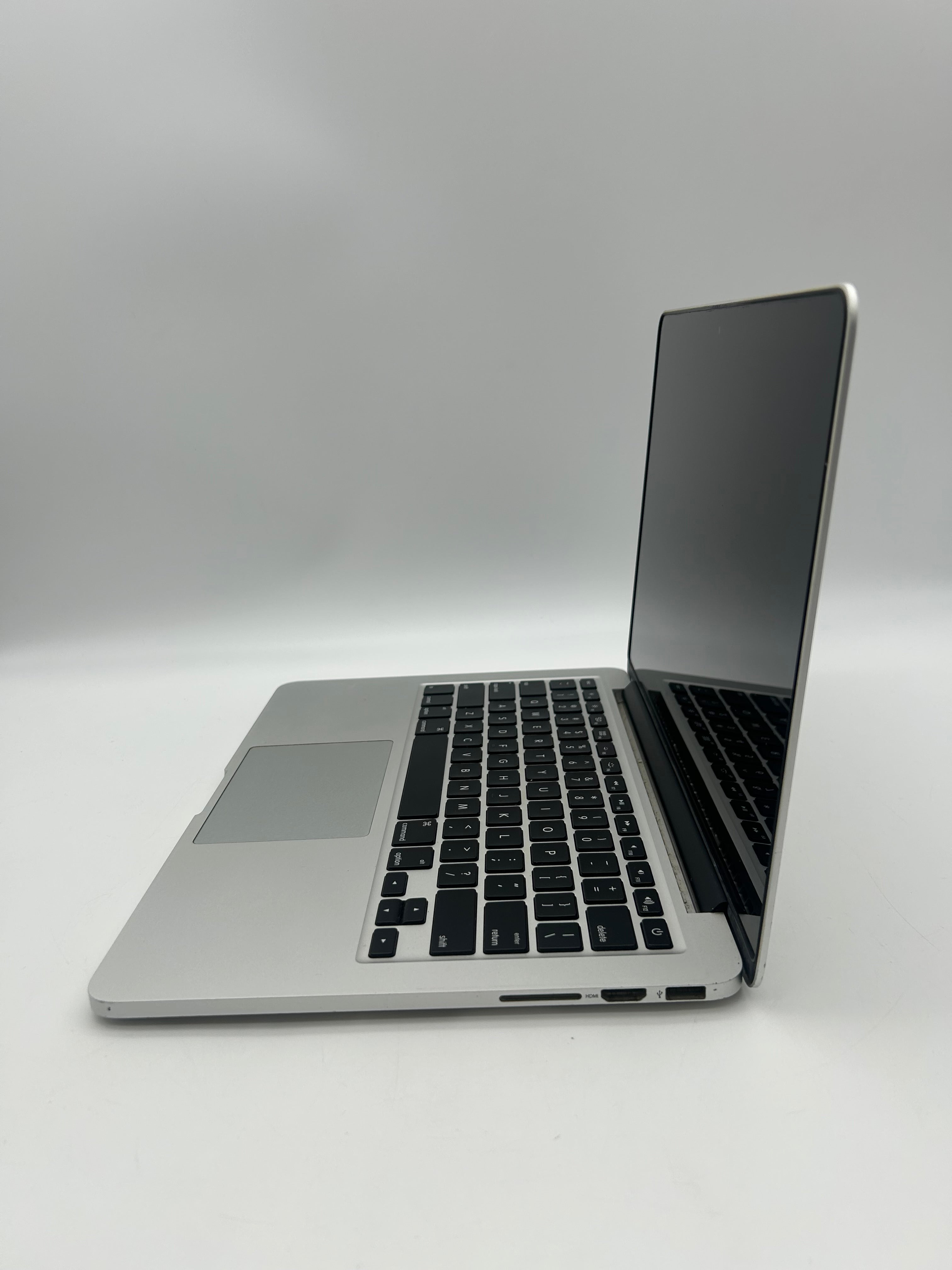 Apple MacBook Pro 13-inch Late 2013 2.4GHz Core i5 8GB 256GB Silver Used - C