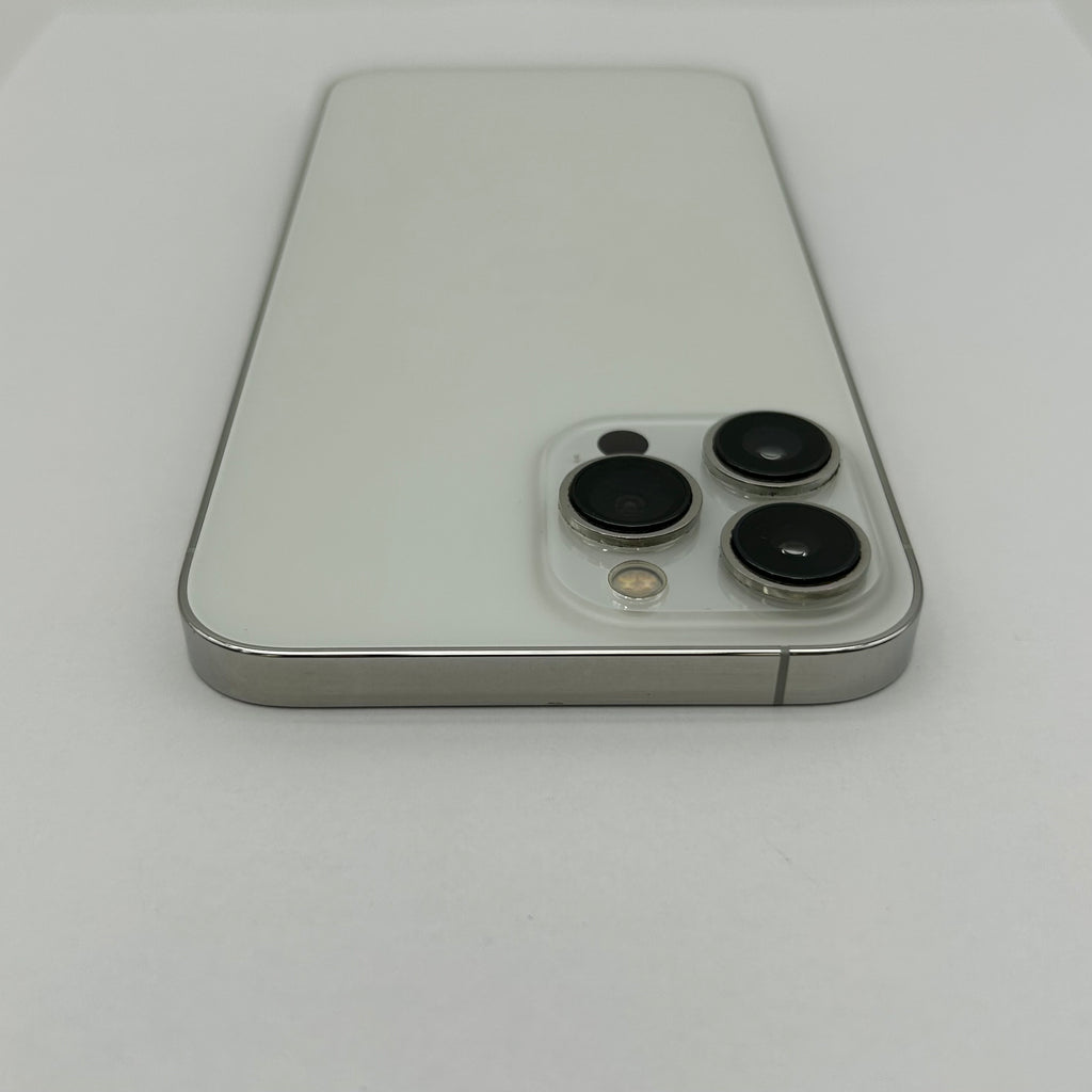 AT&T Apple iPhone 13 Pro Max 1TB Silver  84% BH A2484 MLEY3LL/A iOS 18.7.7