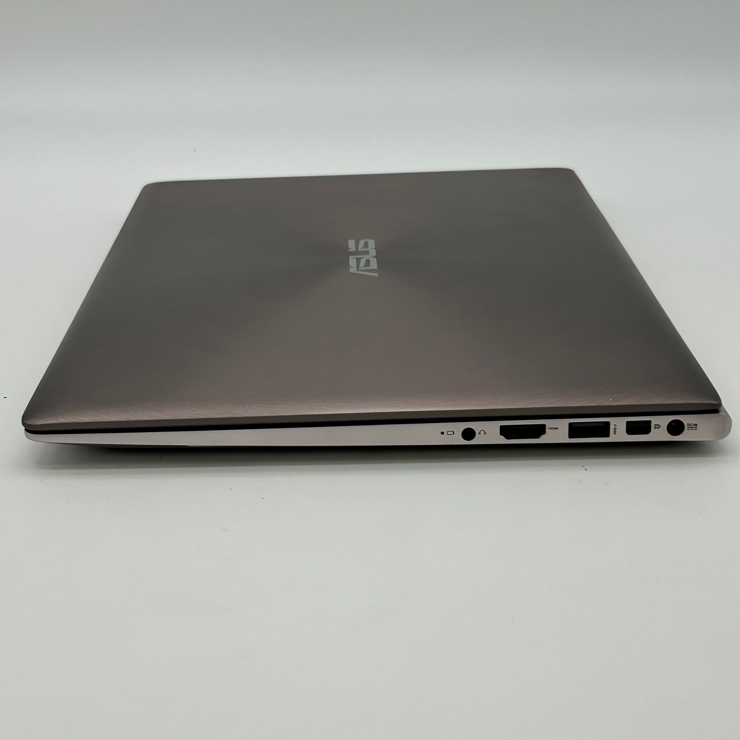 Asus ZenBook UX303UA i5-6200U 8GB RAM 256GB SSD