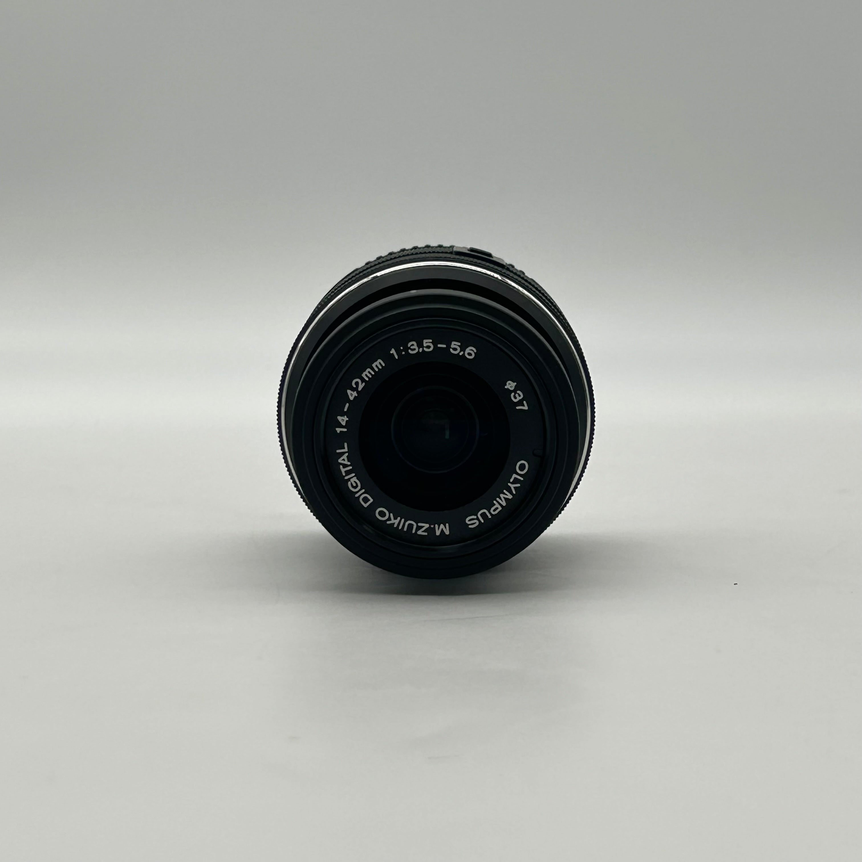 Olympus OM-D E-M10 Mark III Mirrorless Camera (Black) - Open Box