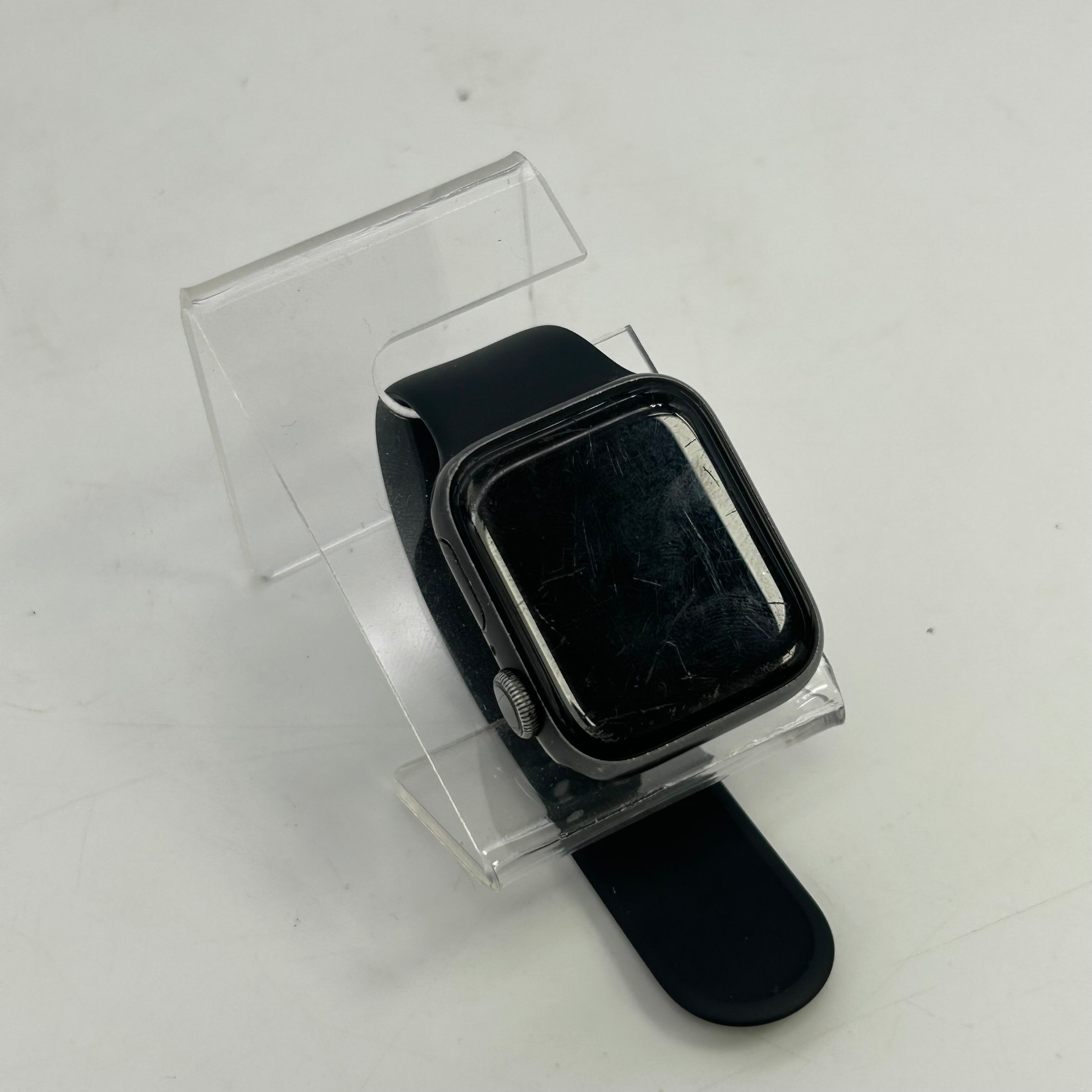 GPS Only Apple Watch Series 5 40MM Space Gray Aluminum Black Sport Band A2092