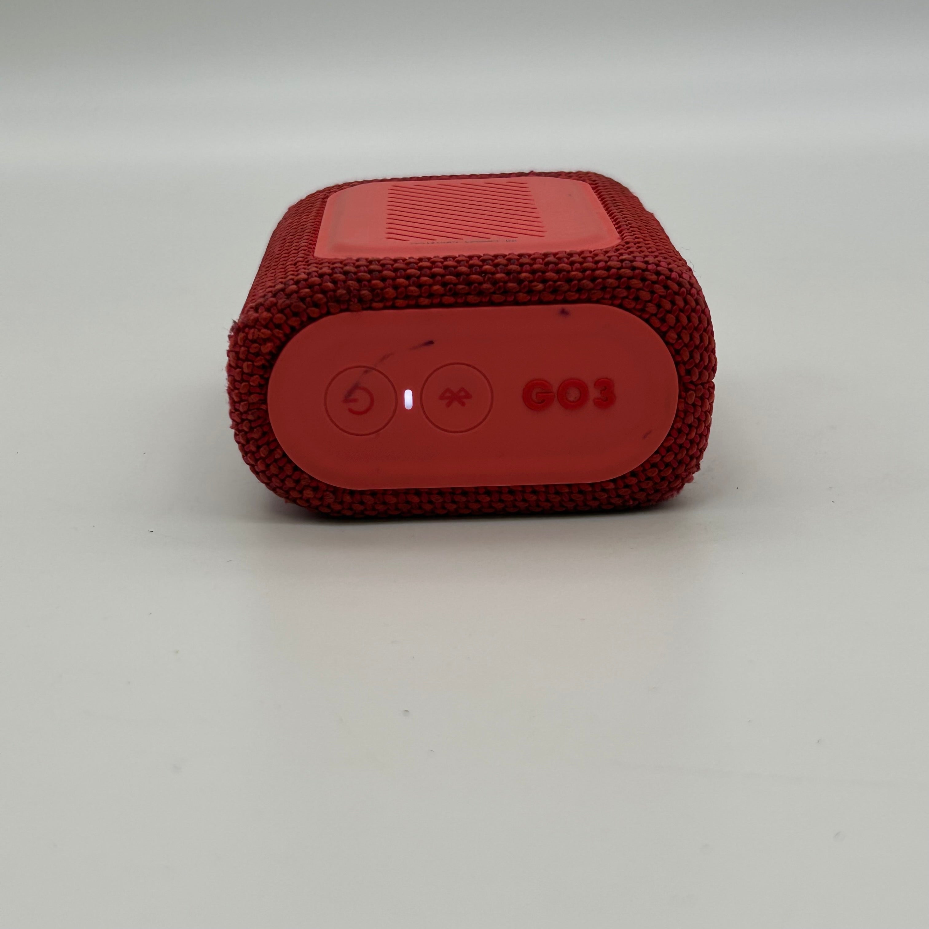 JBL - GO3 Portable Waterproof Wireless Speaker - Red