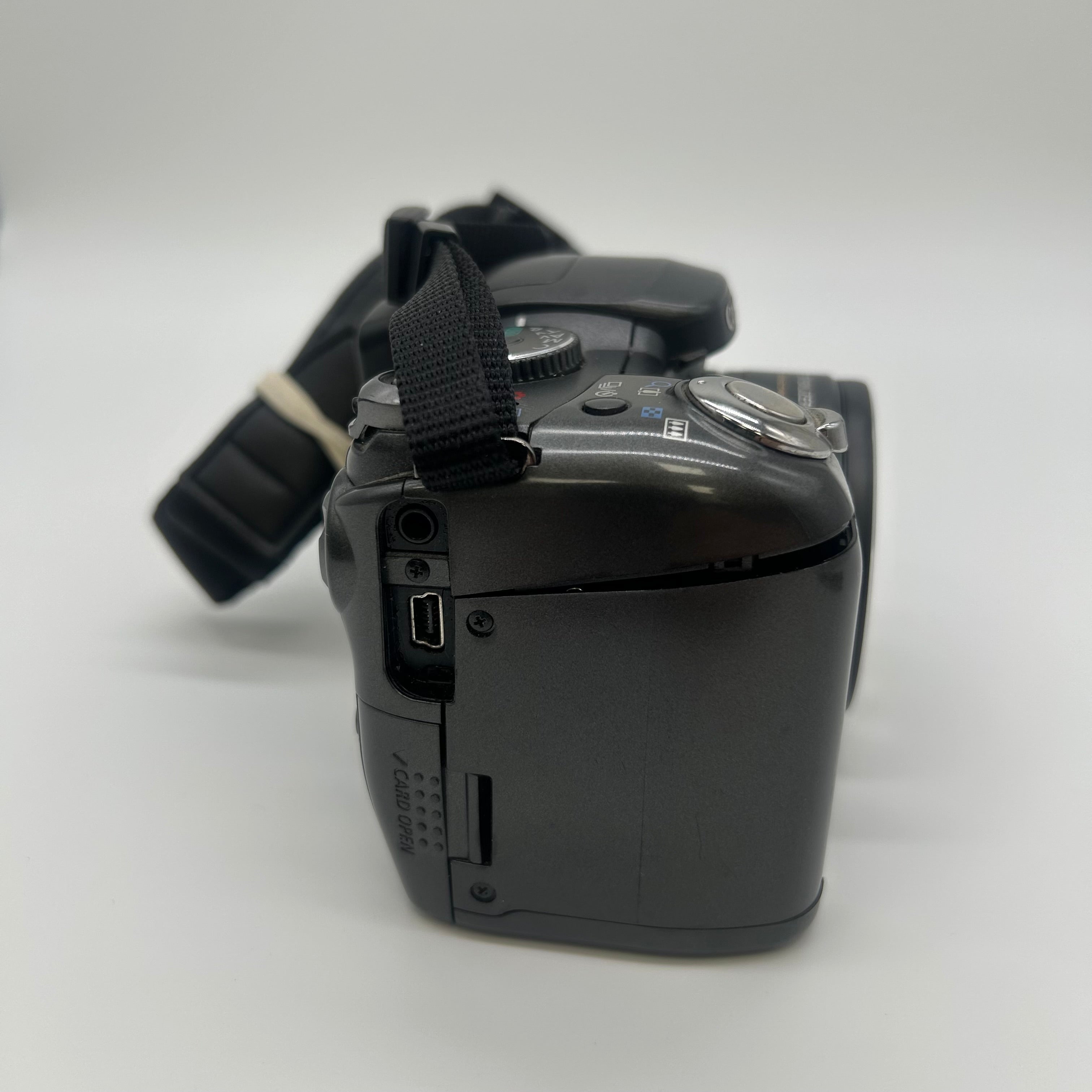 Canon PowerShot S3IS Black Digital Camera Used Serial Number 4328522964
