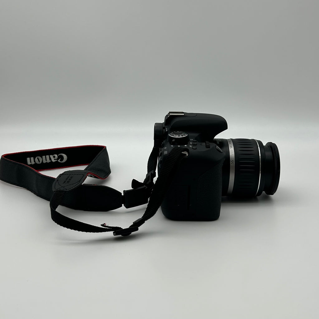 Canon EOS Rebel T7i EF-S 18-55mm Black Screen Broken with Functional Flash