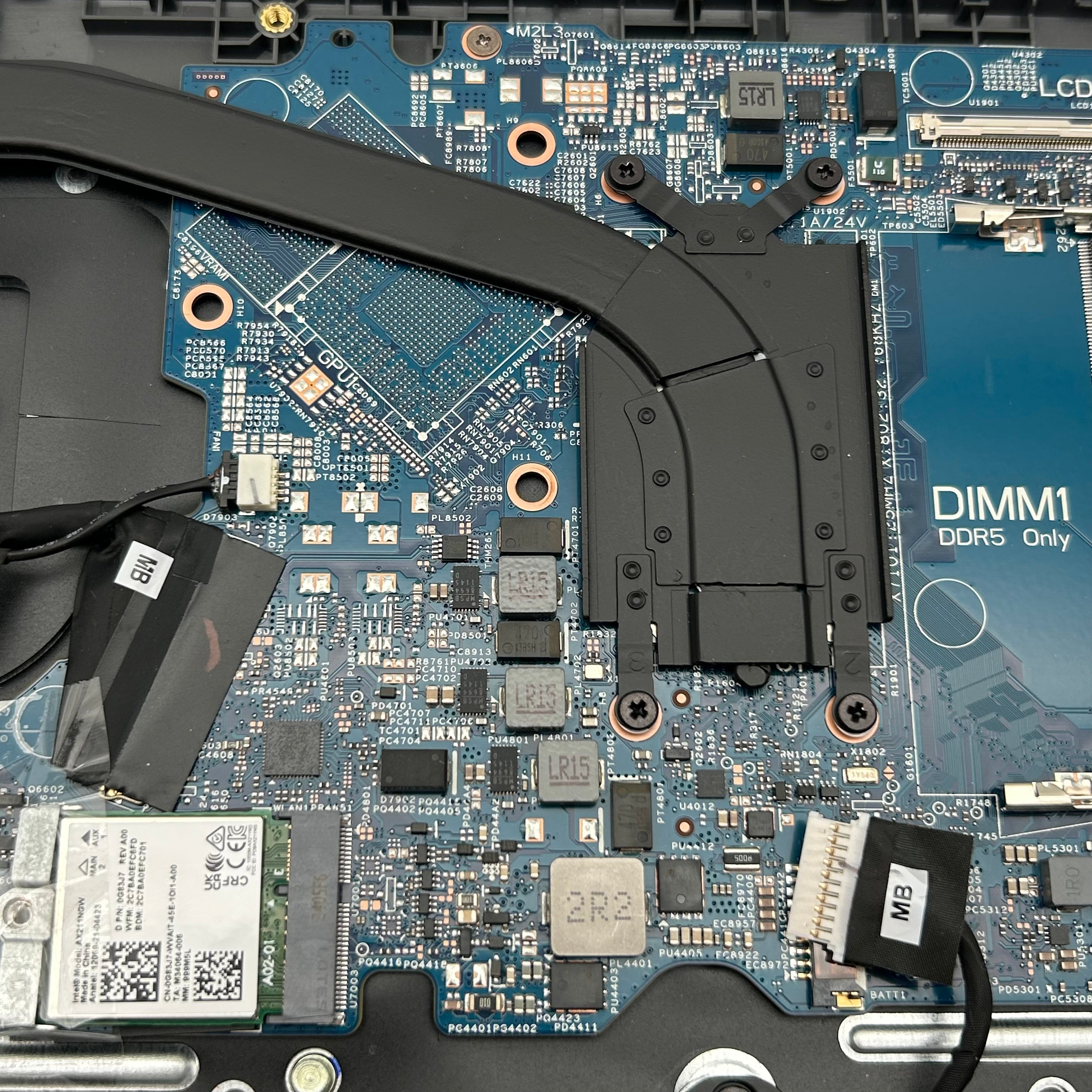 Dell Latitude 3550 Motherboard Used - Parts with Battery, Fan & SSD 256GB