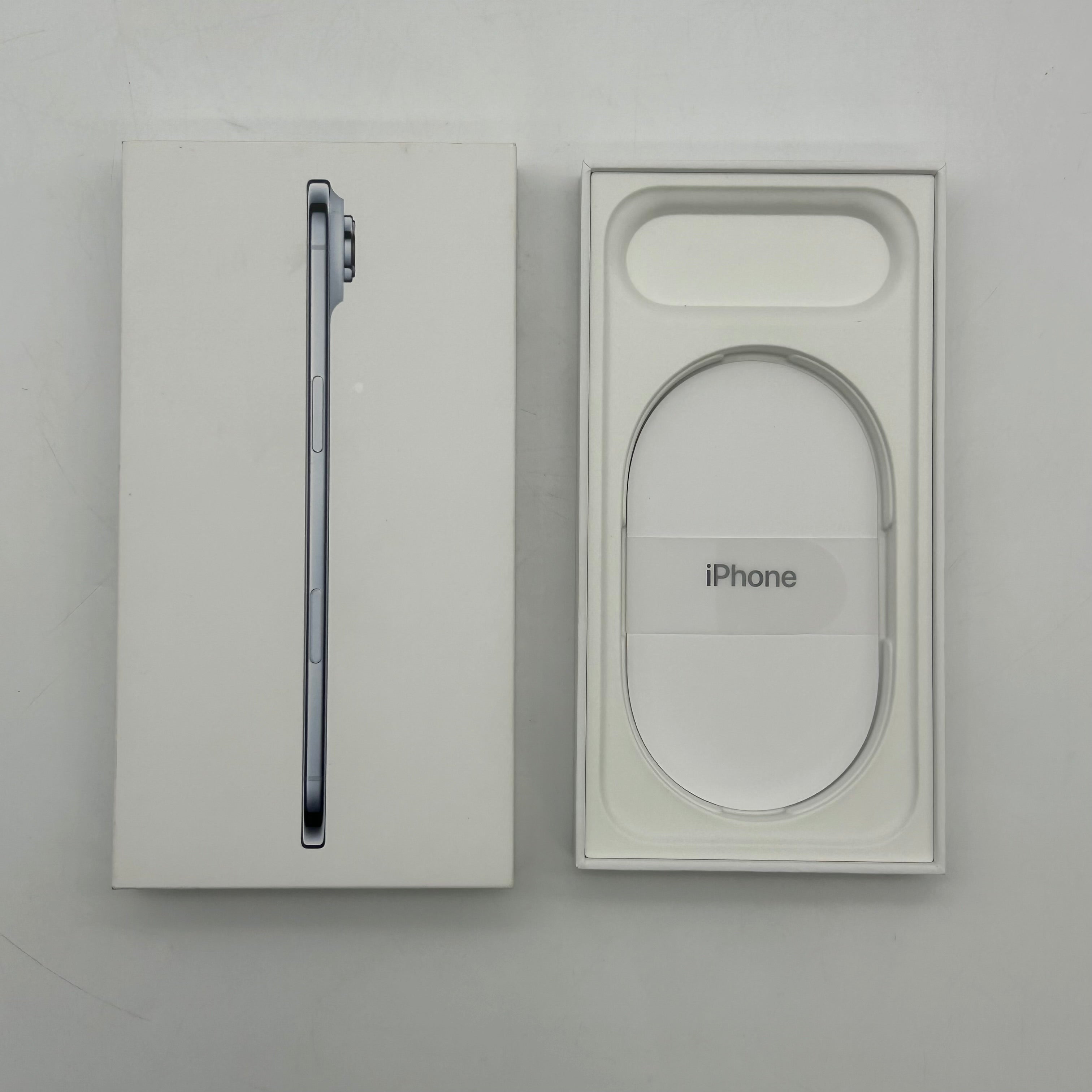 Apple iPhone 17 Air - 256GB - Sky Blue (Unlocked) A3260 Mint 100% BH 8 Cycle