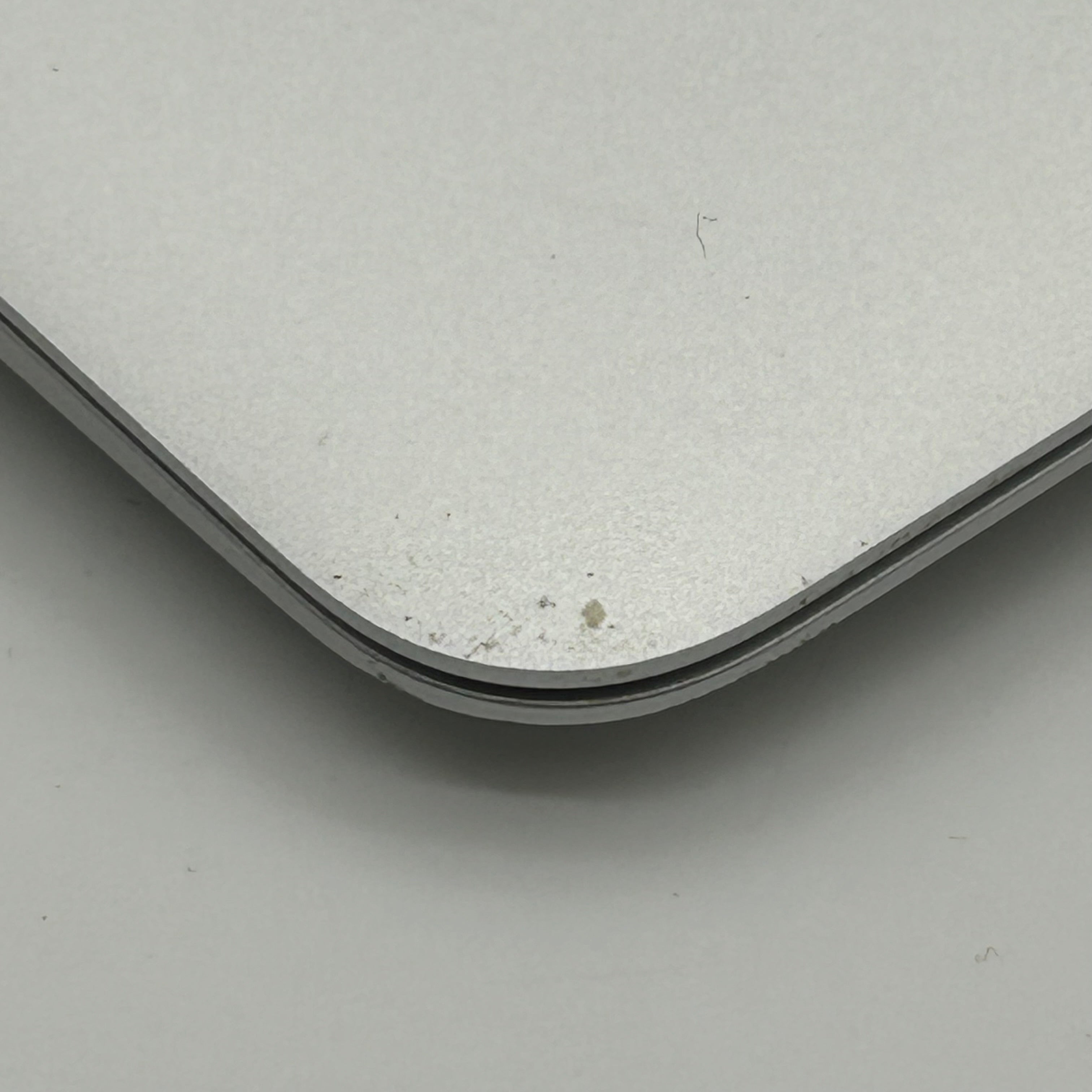 Apple MacBook Air A1466 Core i5 1.6Ghz 8GB RAM 256GB