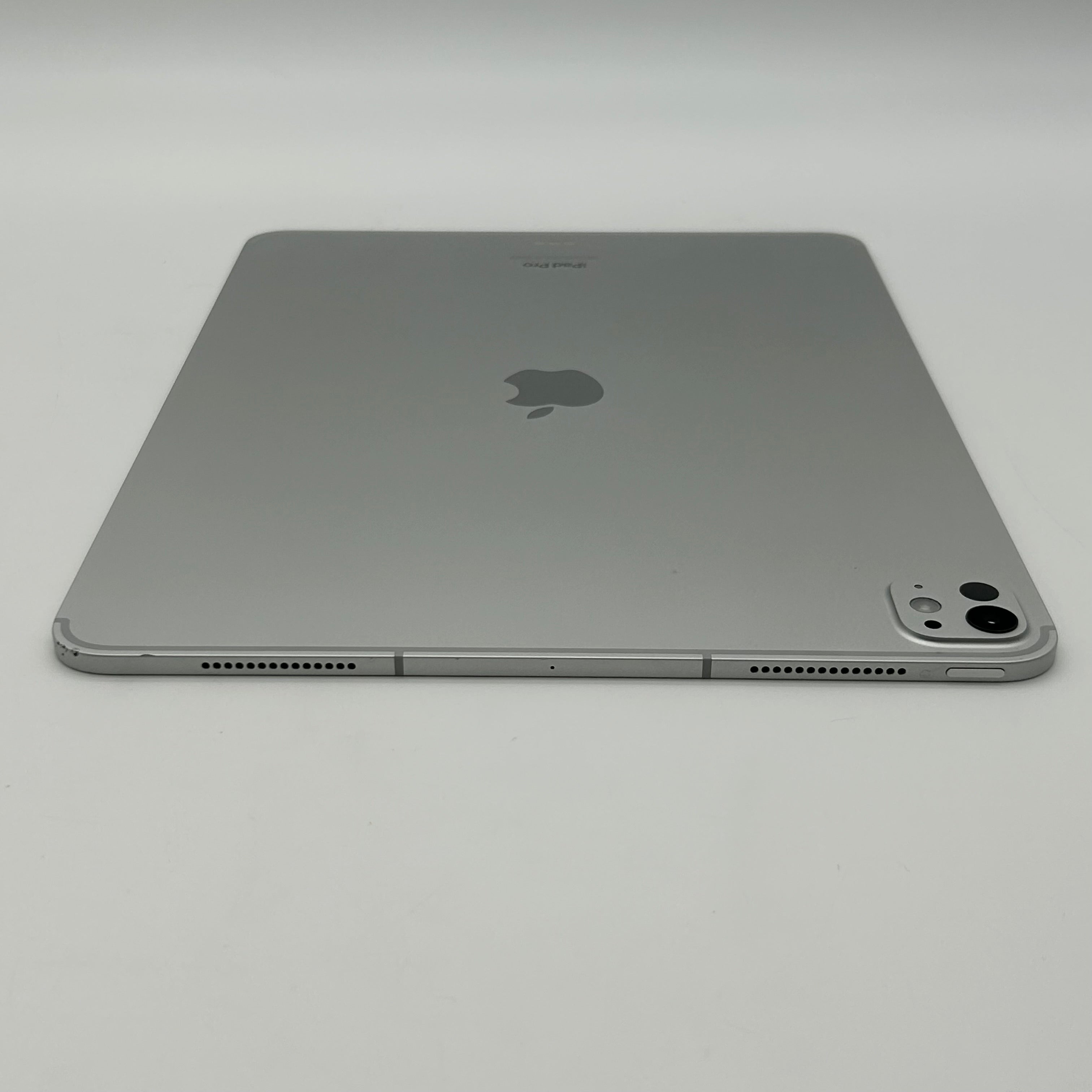 Apple iPad Pro 13-inch M4 Wi-Fi + Cellular A2926 MVXT3LL/A 256GB Battery 100%