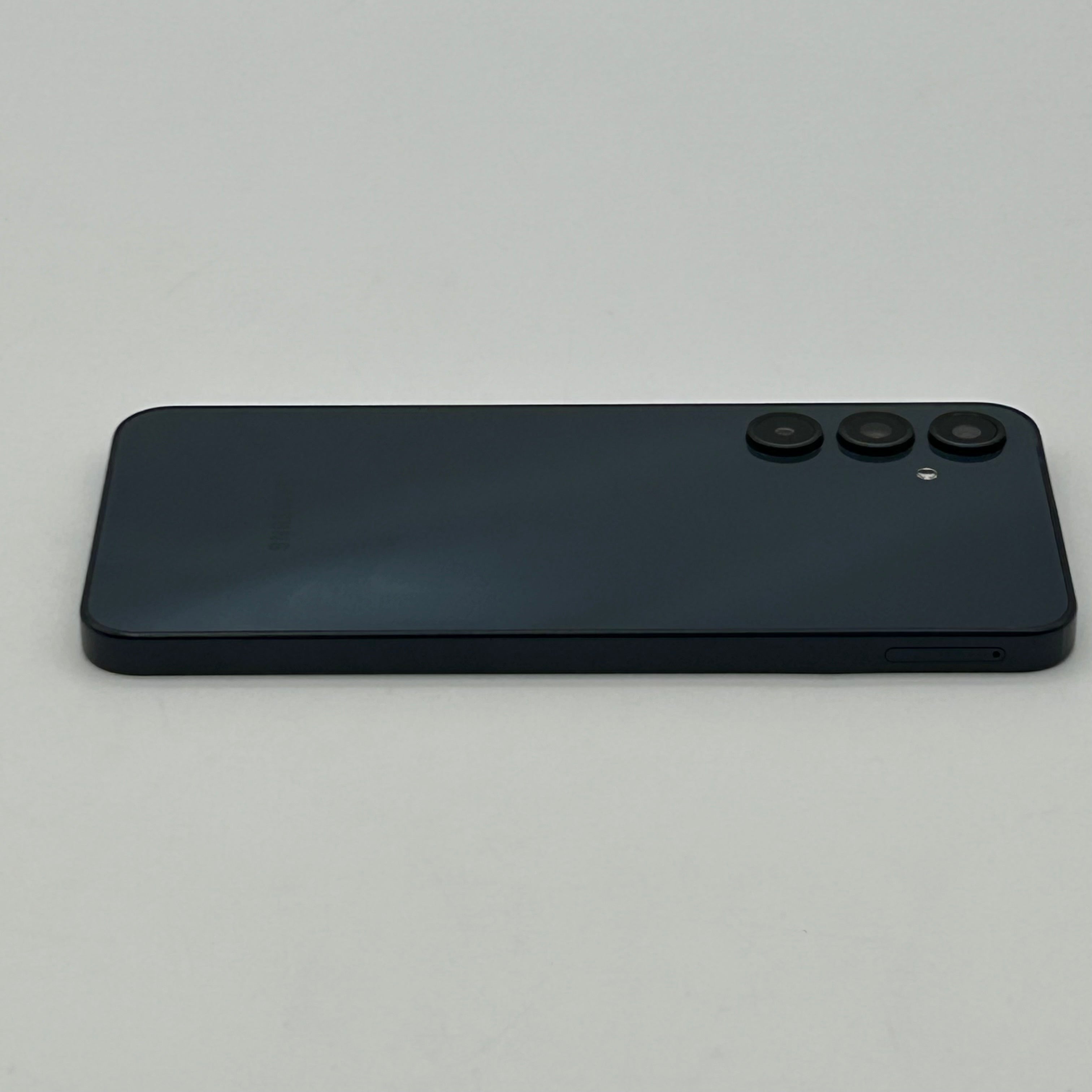 Samsung Galaxy A16 5G 128GB AT&T SM-A166U Blue Black