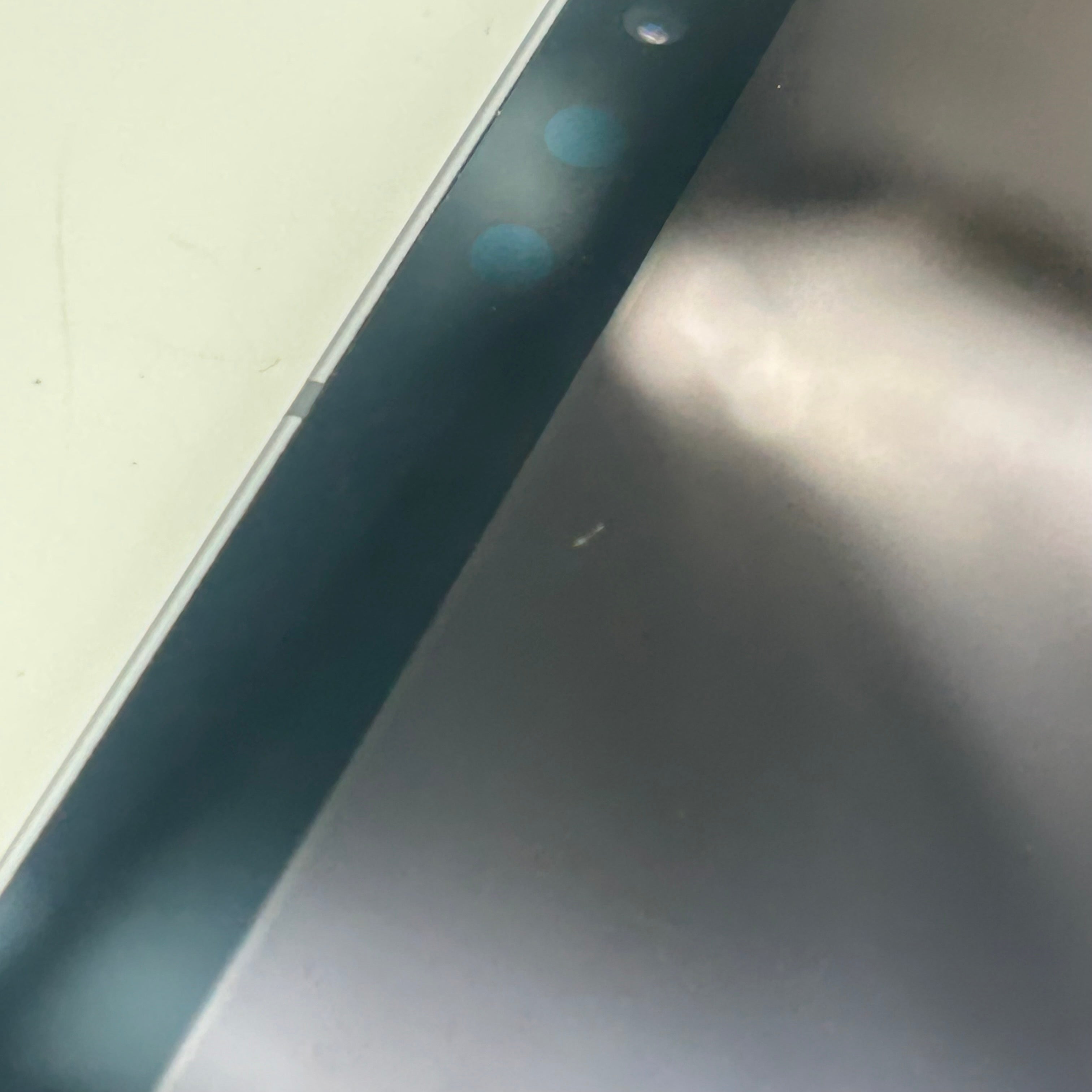Apple iPad Pro 11" (2nd Gen) 128GB A2068 Space Gray (Unlocked) READ