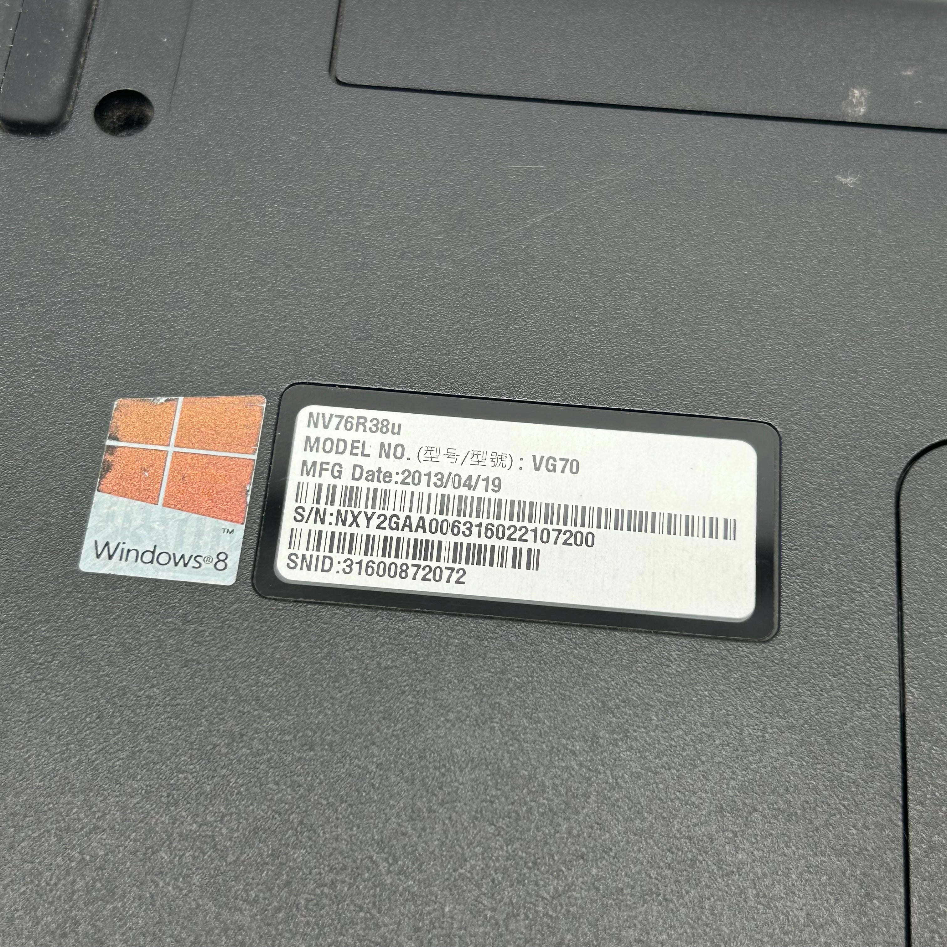 Gateway NV76R Laptop 17-inch Intel Pentium 6GB RAM 700GB HDD Red Used