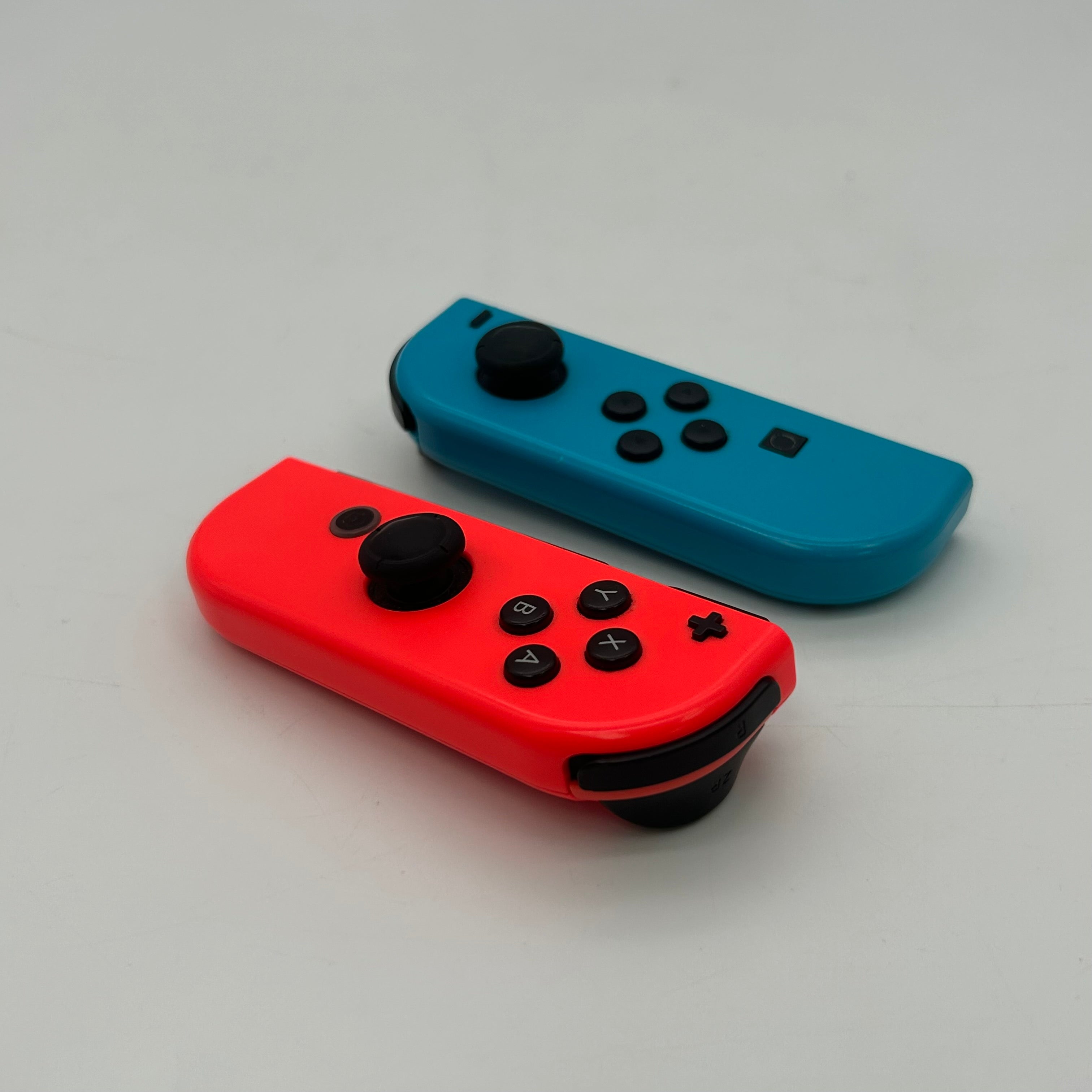 Nintendo Switch HAC-001 - Neon Red/Neon Blue 32GB Handheld Black Console Set