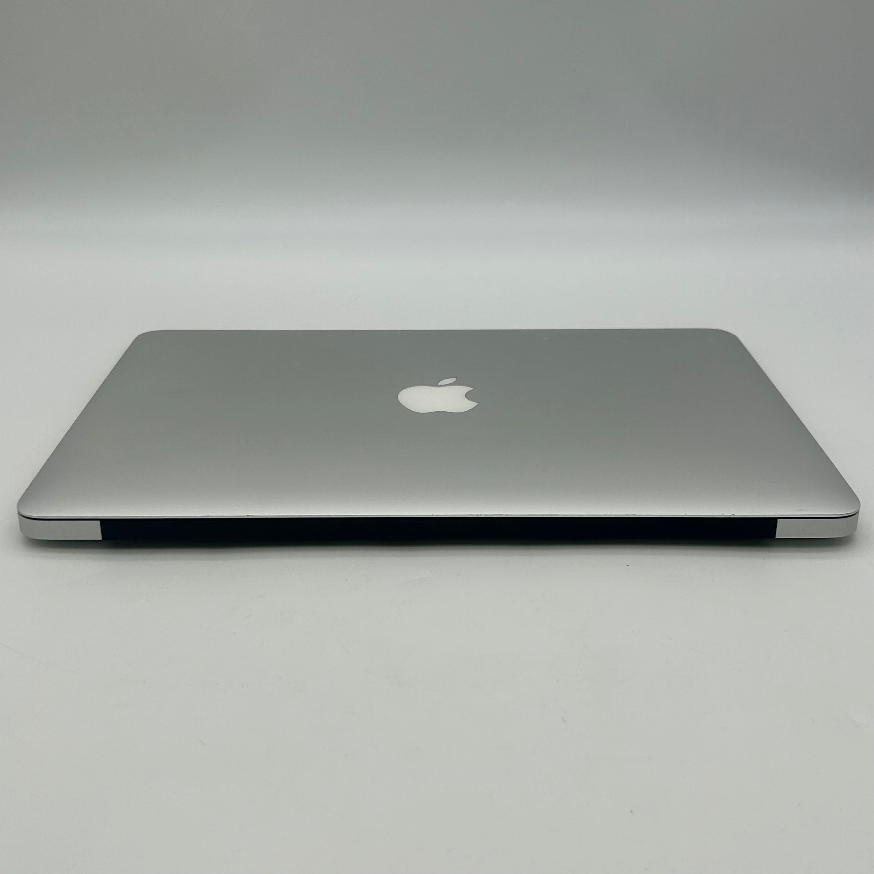 Apple MacBook Air 2015 | A1466 | I5 1.6GHz | 128GB SSD 8GB