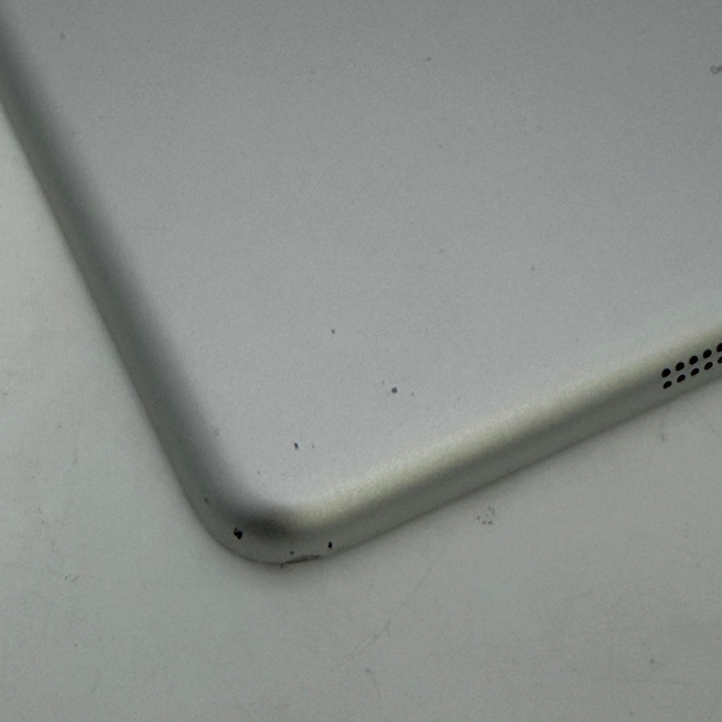 Apple iPad Air 1st Gen A1474 32GB Wi-Fi Only READ