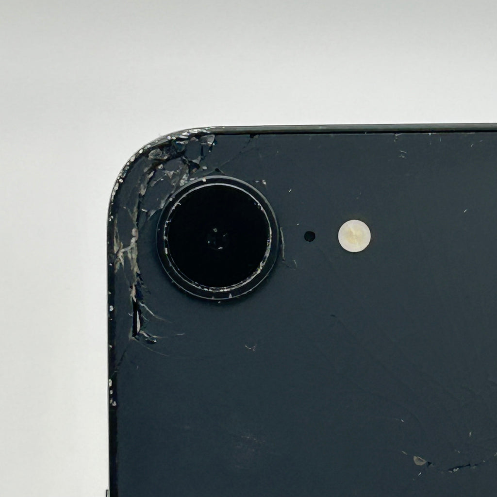 Boost Apple iPhone 16e A3212 128GB Black 100% BH - Parts Only