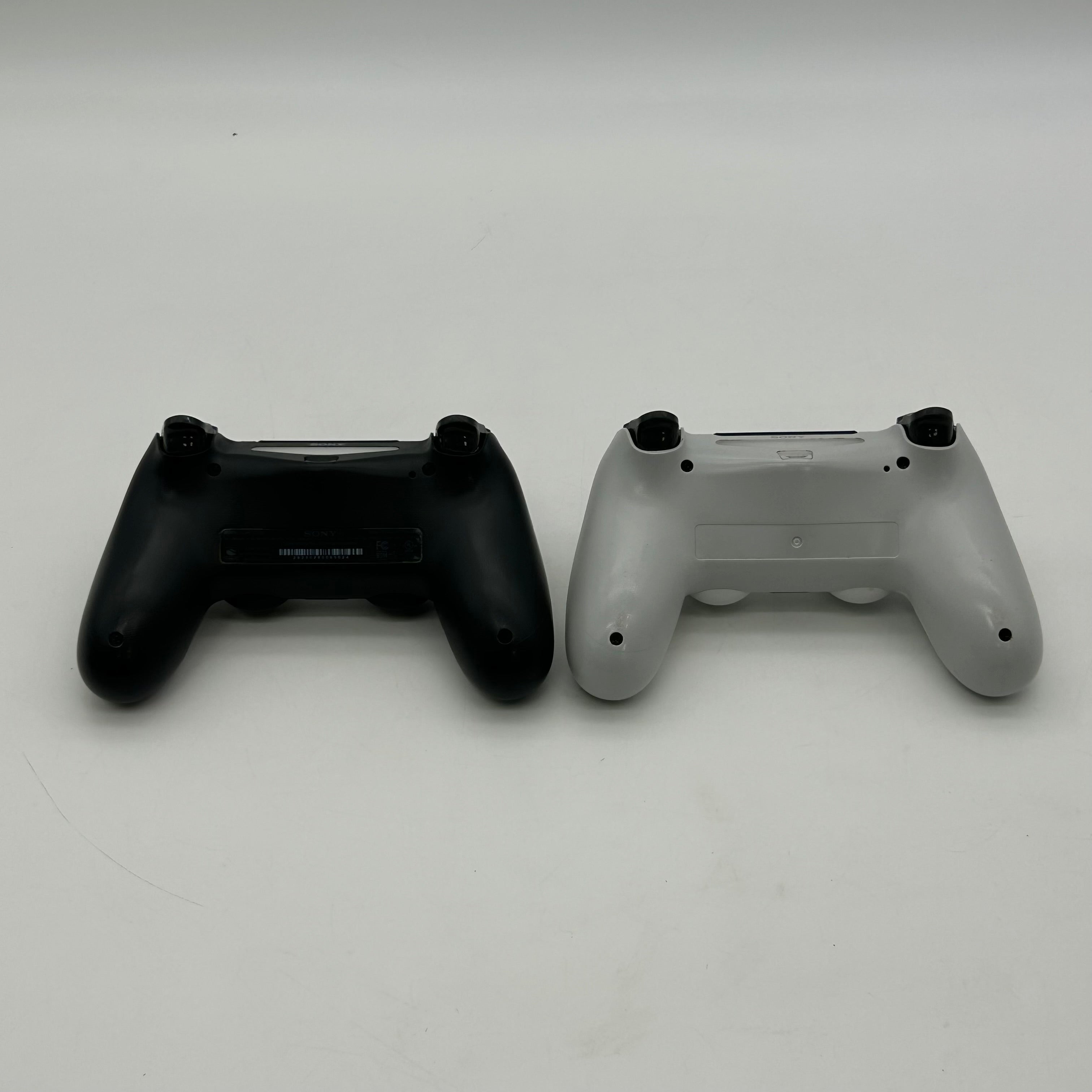 Sony PS4 Console 500GB CUH-1115A Bundle Black - Tested - Controllers Have Drift