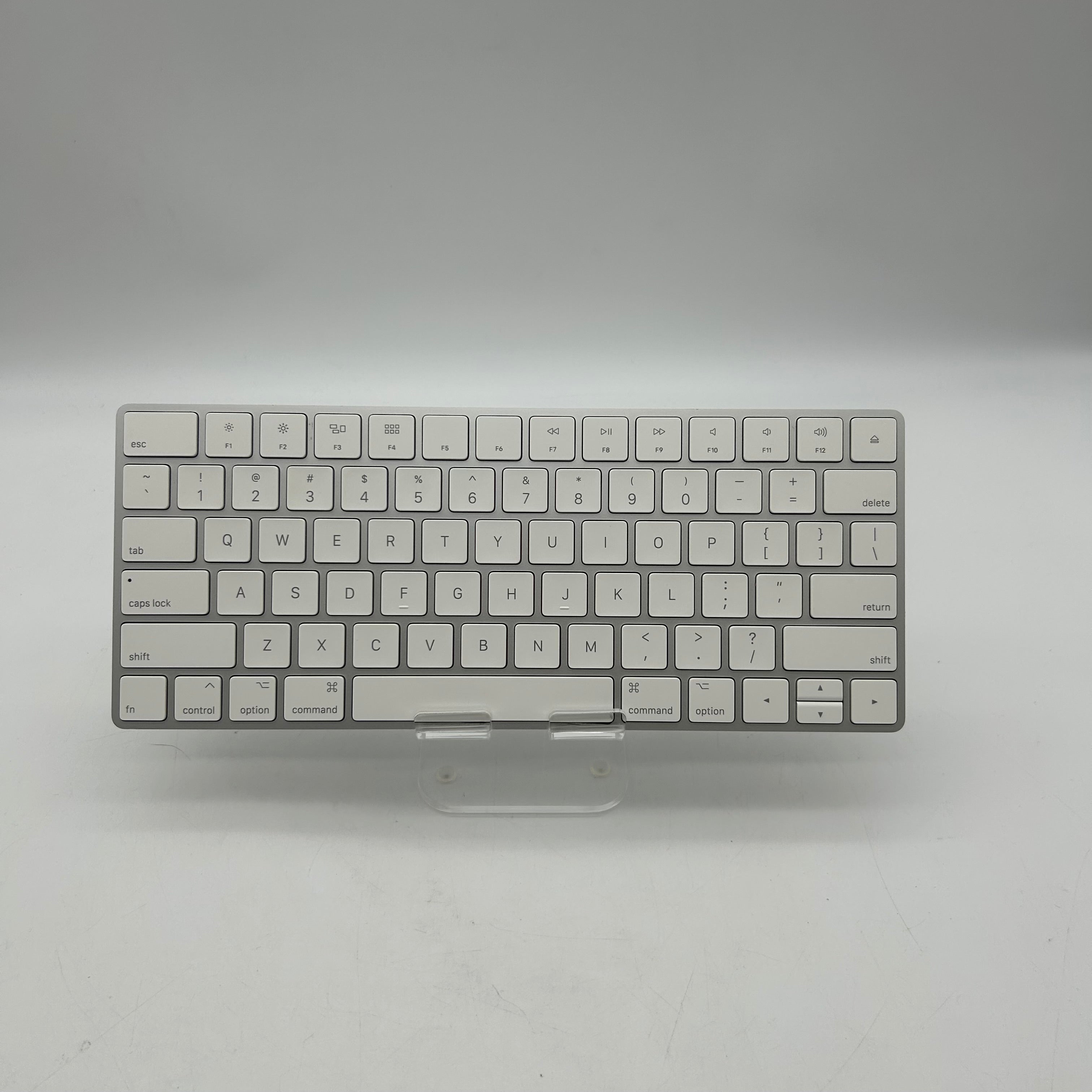 Apple A1644/A1296 Magic Keyboard 2 and Magic Mouse Wireless Kit - White