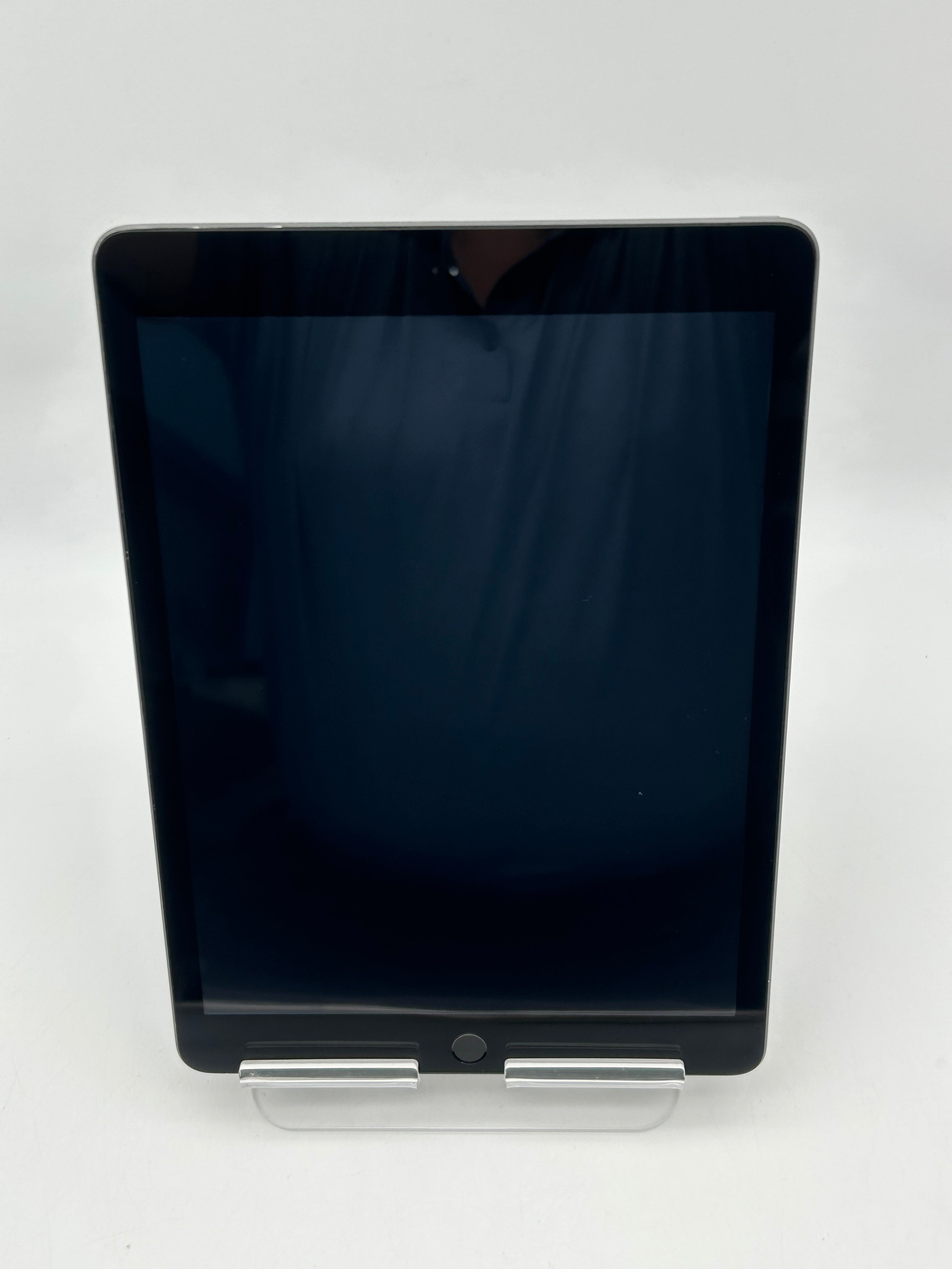 Apple iPad 8th Gen A2270 32GB Wi-Fi Space Gray