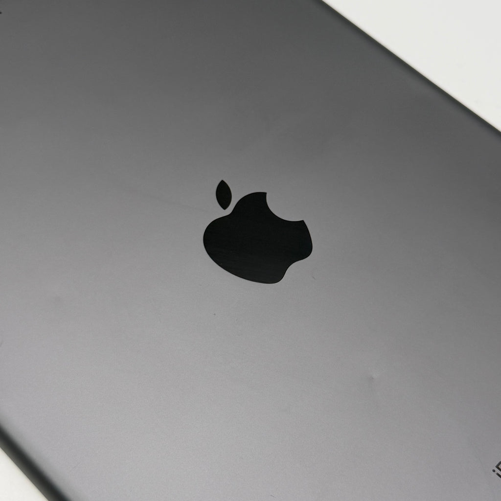Apple iPad 8th Gen 2020 (Wi-Fi) 32GB Space Gray