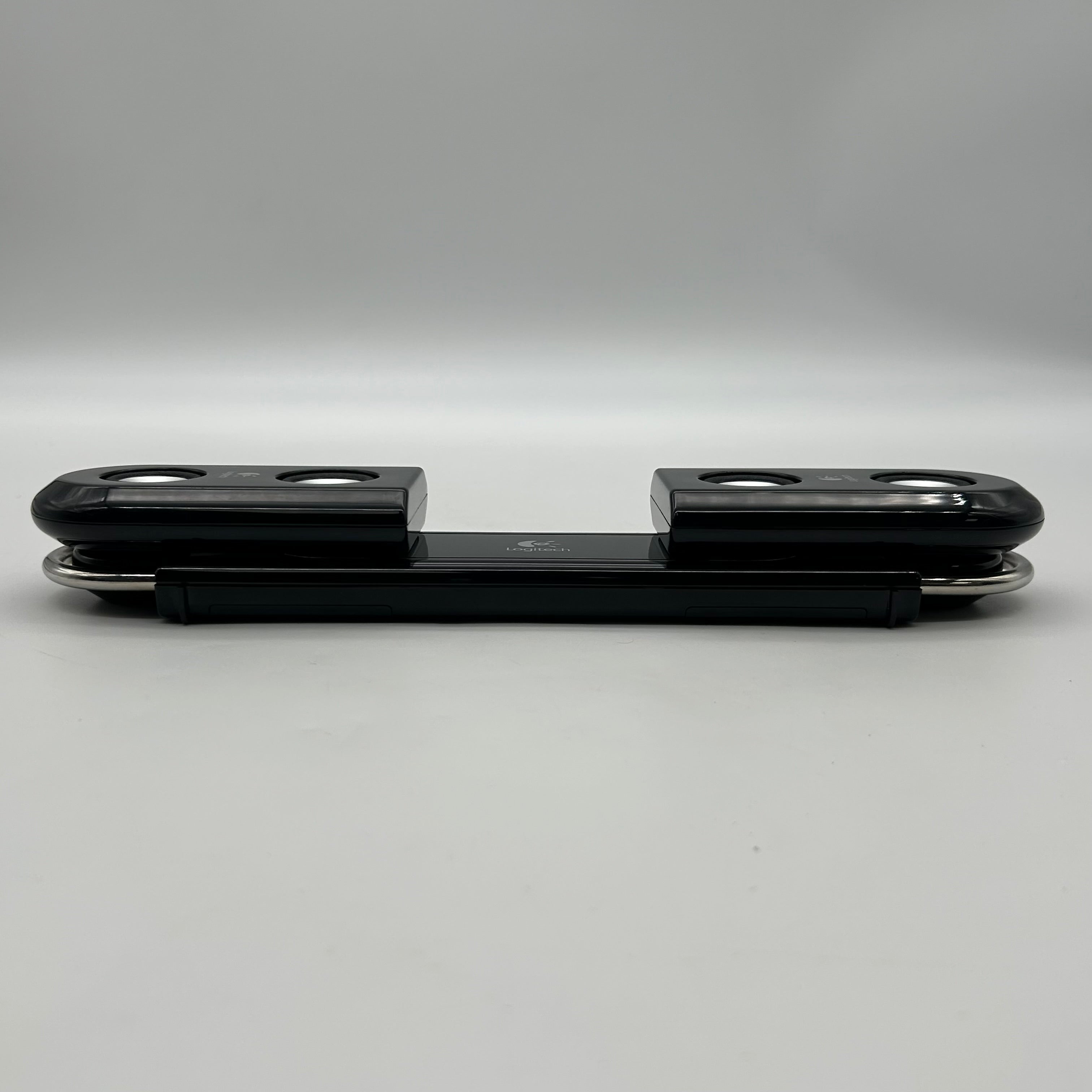 Logitech PlayGear Amplified Speakers For Sony PSP # S-0179A w/ Case