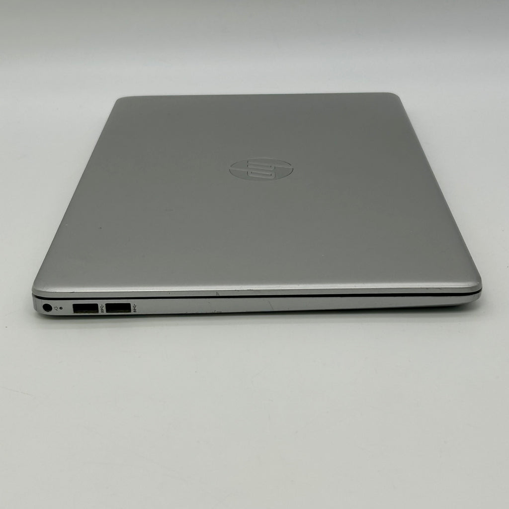 HP 15-ef1013dx 15.6-inch Laptop Ryzen 7 4700U 16GB RAM 512GB SSD Windows 11 Pro Silver