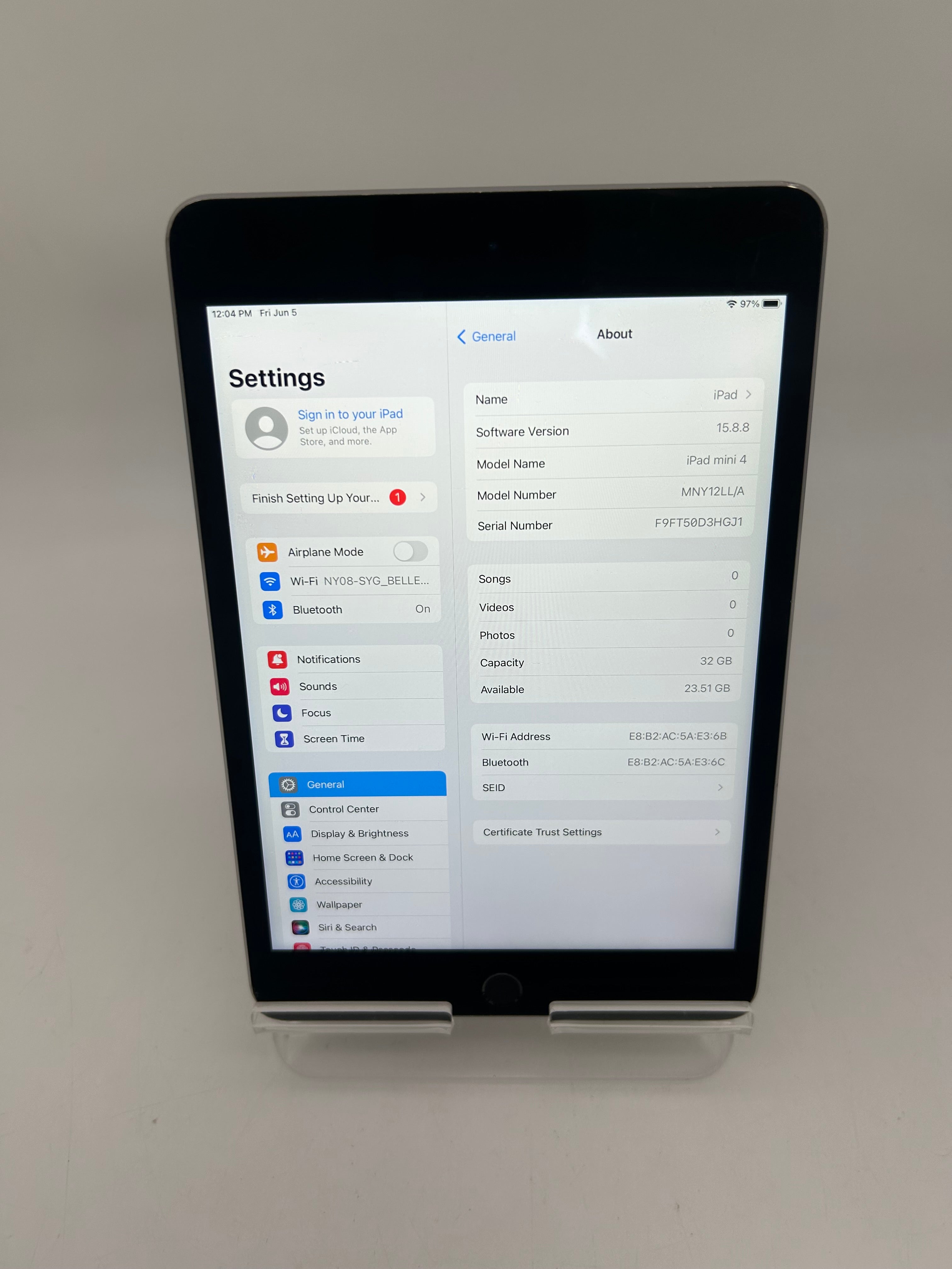 Apple iPad Mini 4th Gen A1538 32GB WiFi Unlocked Silver Used C